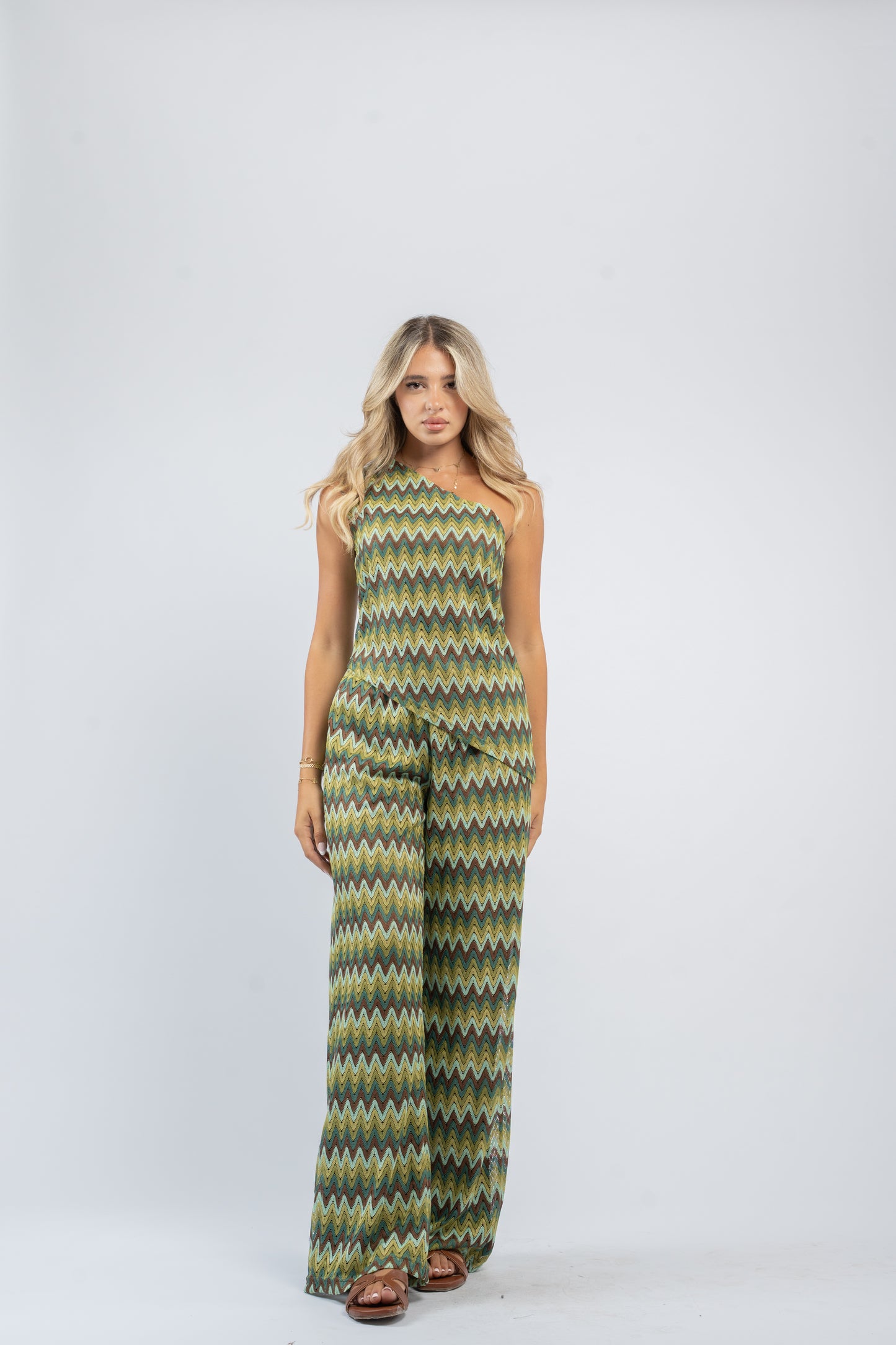 Crochet one-shoulder set