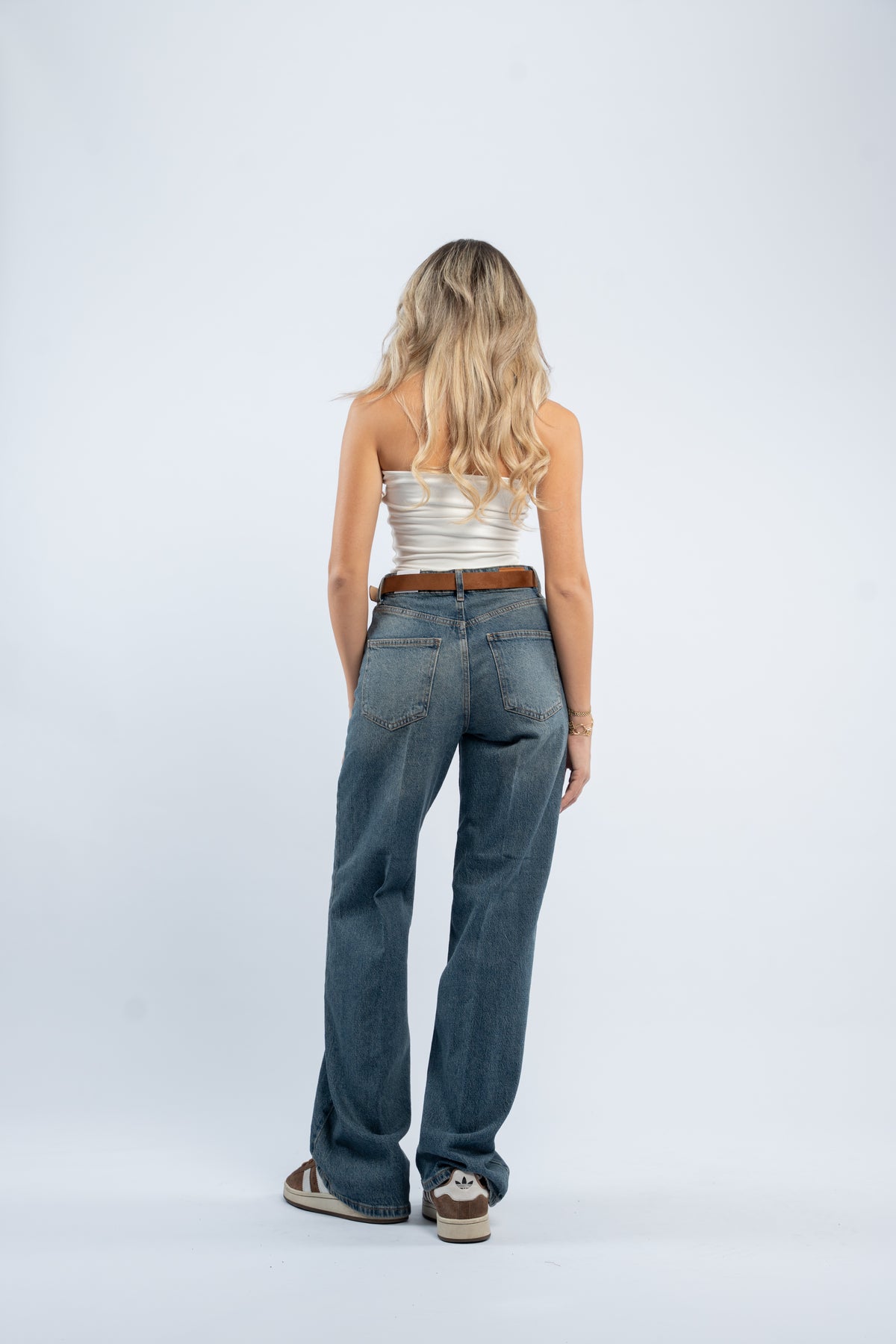 The belted jeans