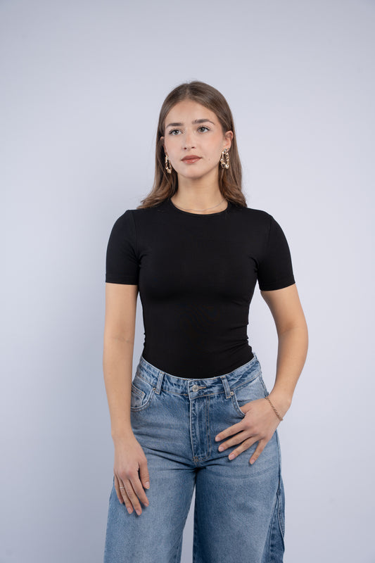 Round neck t-shirt