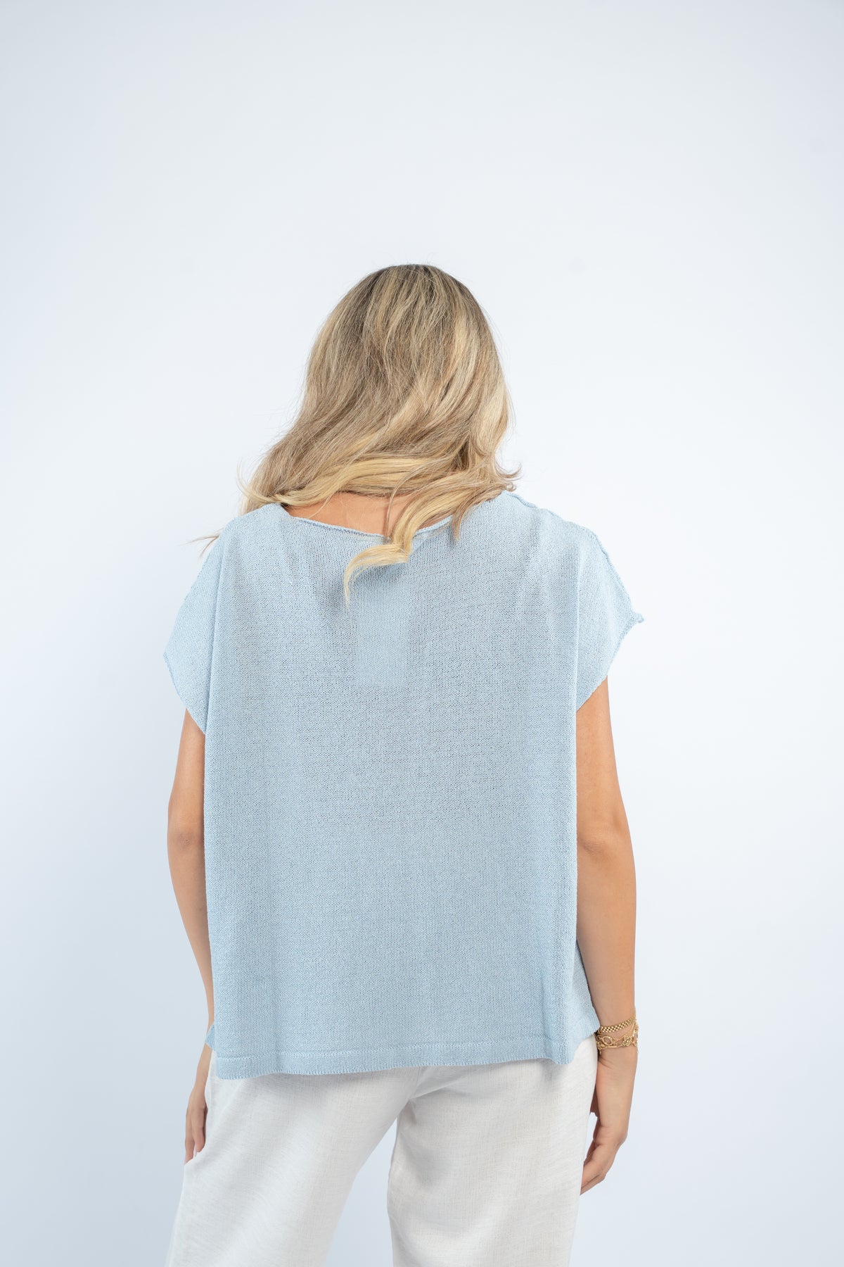 Sleeveless crochet top