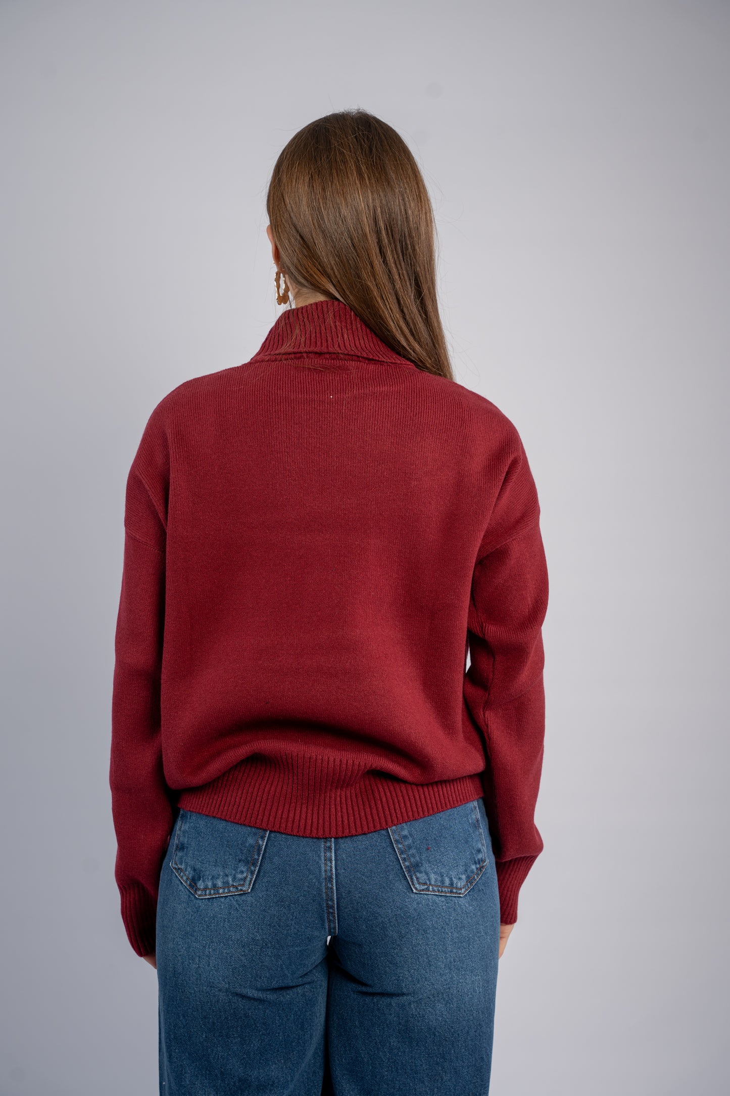 Turtle neck knit top