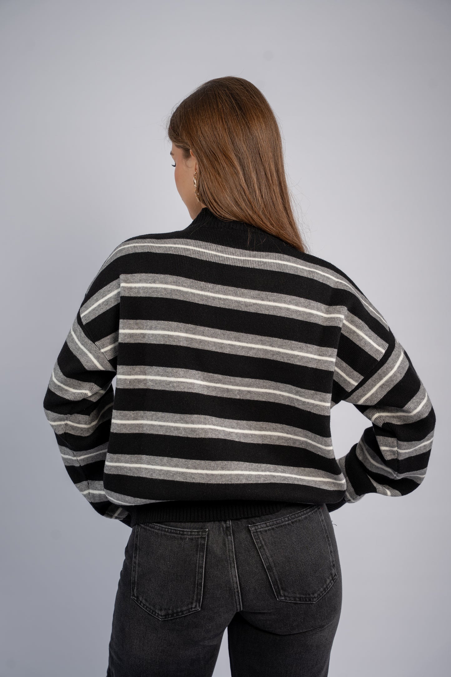 Striped knit top 001