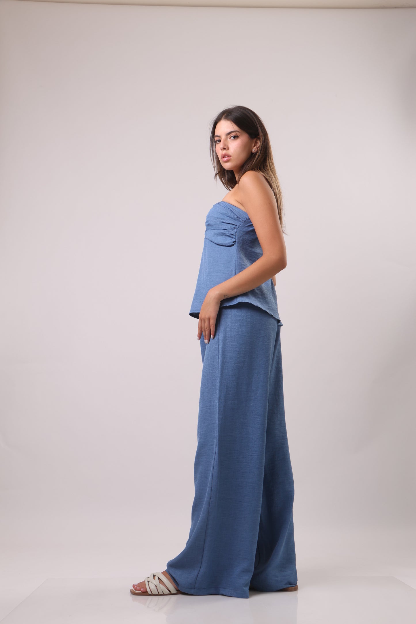 Asymmetrical shoulder linen set