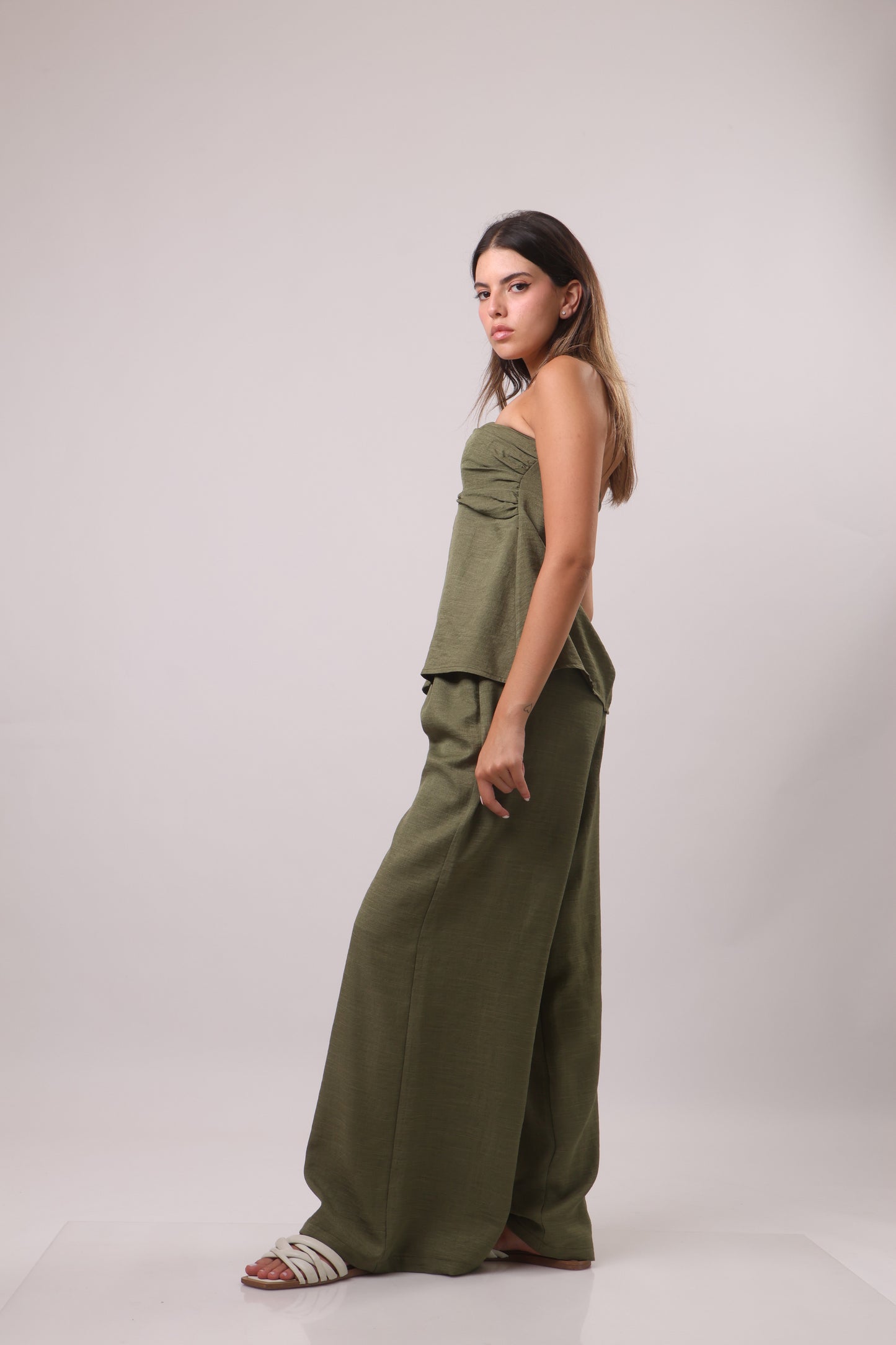 Asymmetrical shoulder linen set