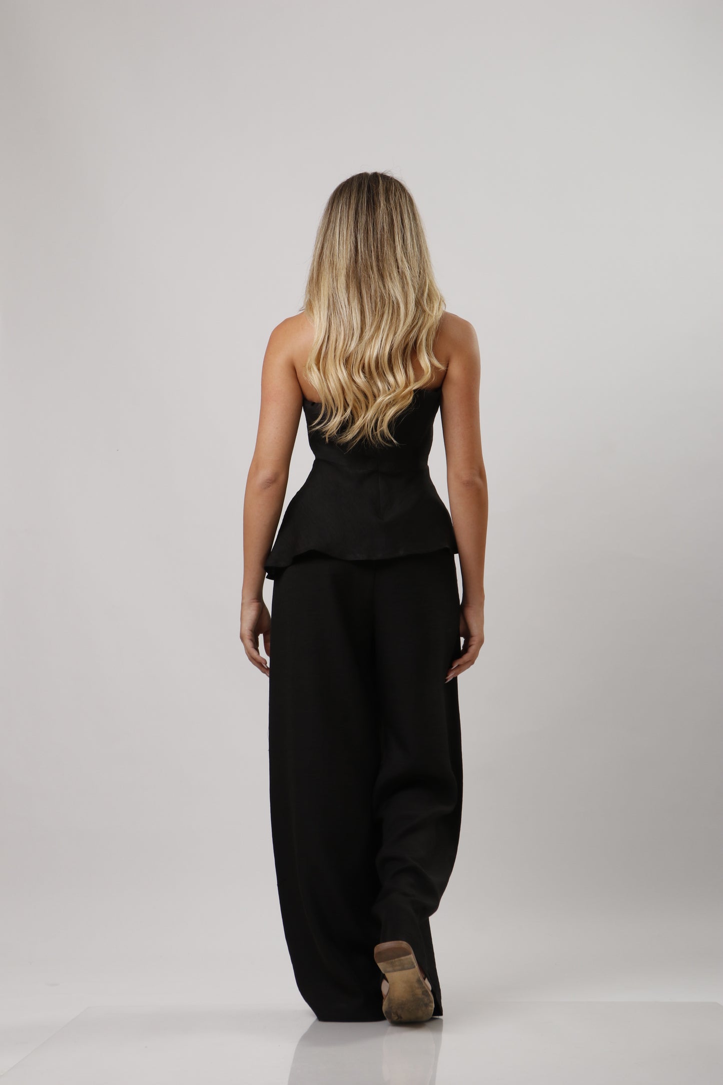 Strapless ruffle linen set