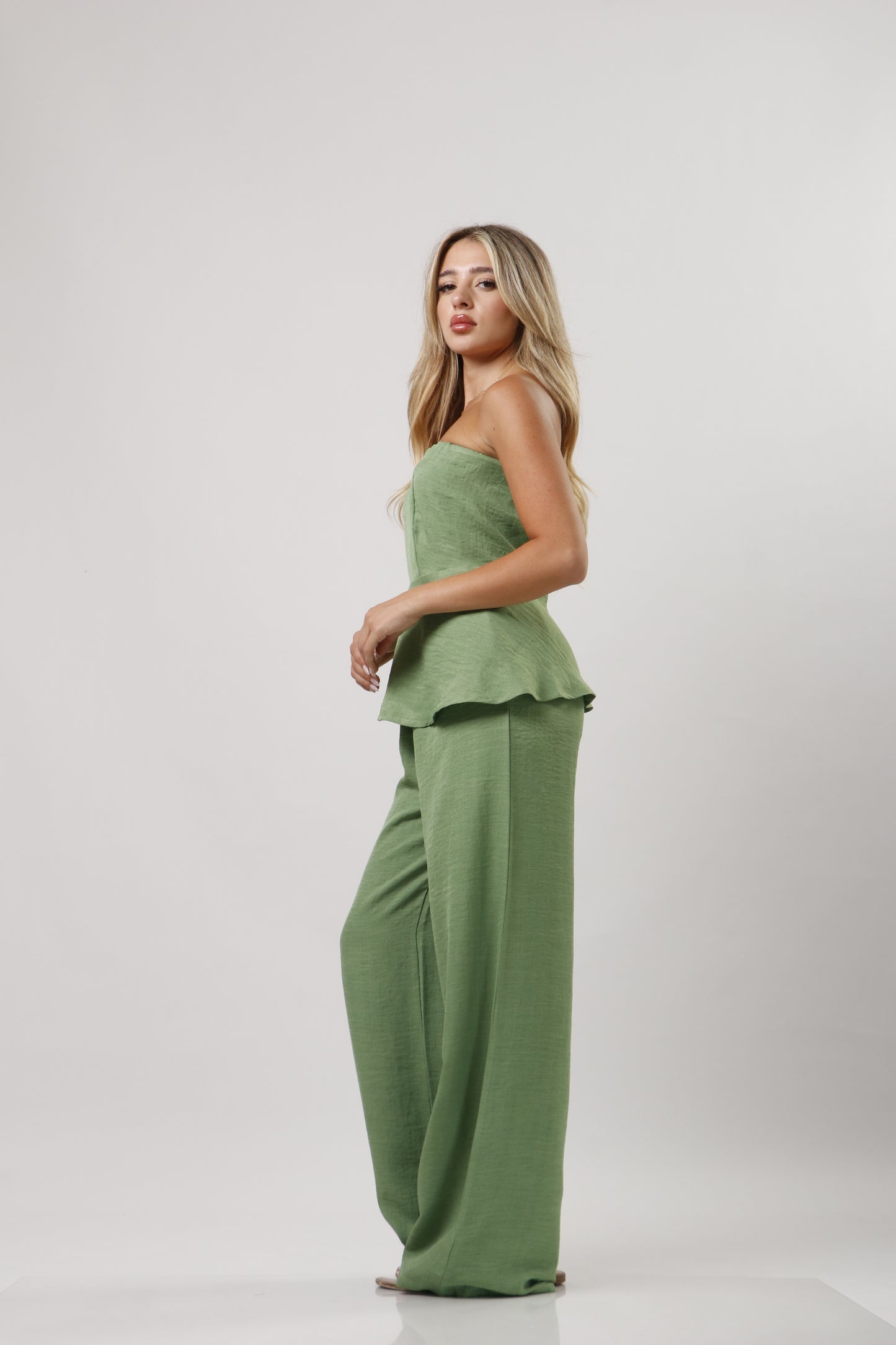 Strapless ruffle linen set