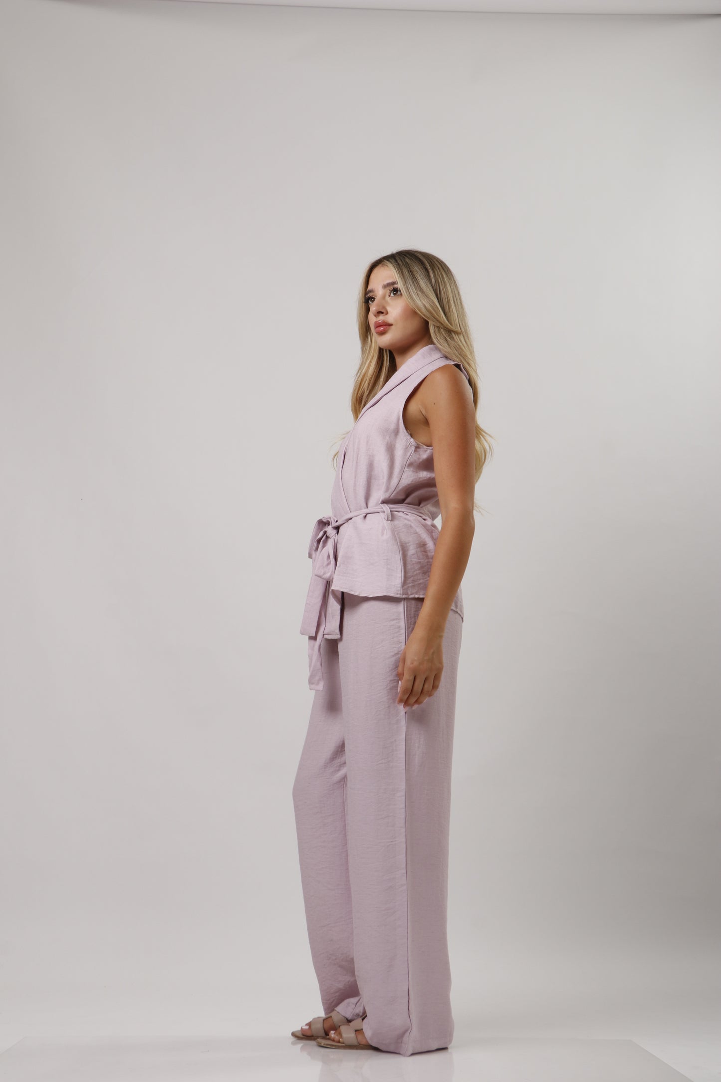 Linen set with belt