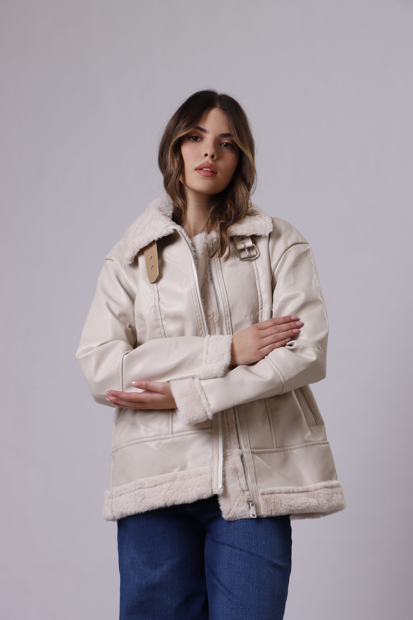 Neck belted beige leather jacket