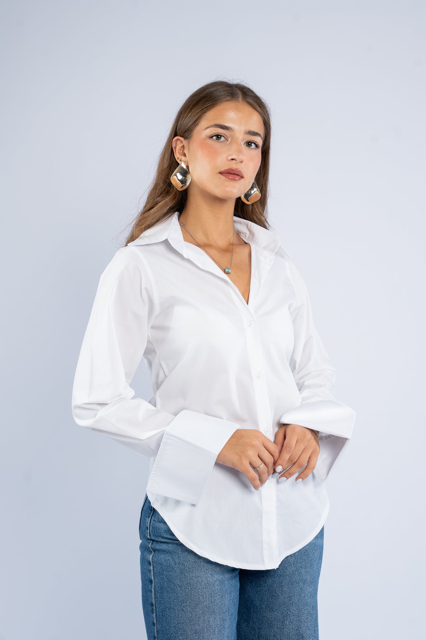 Waist fitted shirt