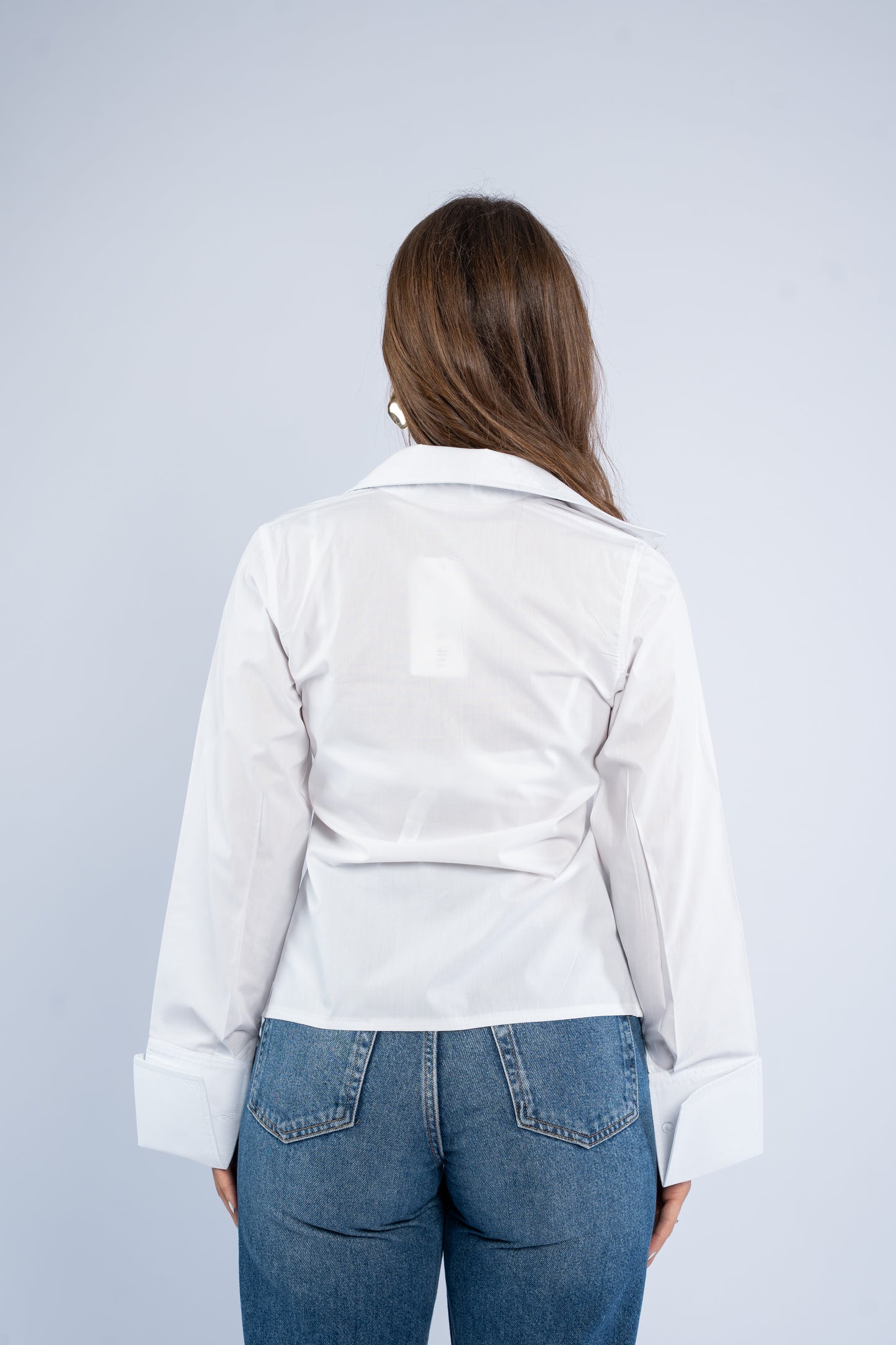 Waist fitted shirt