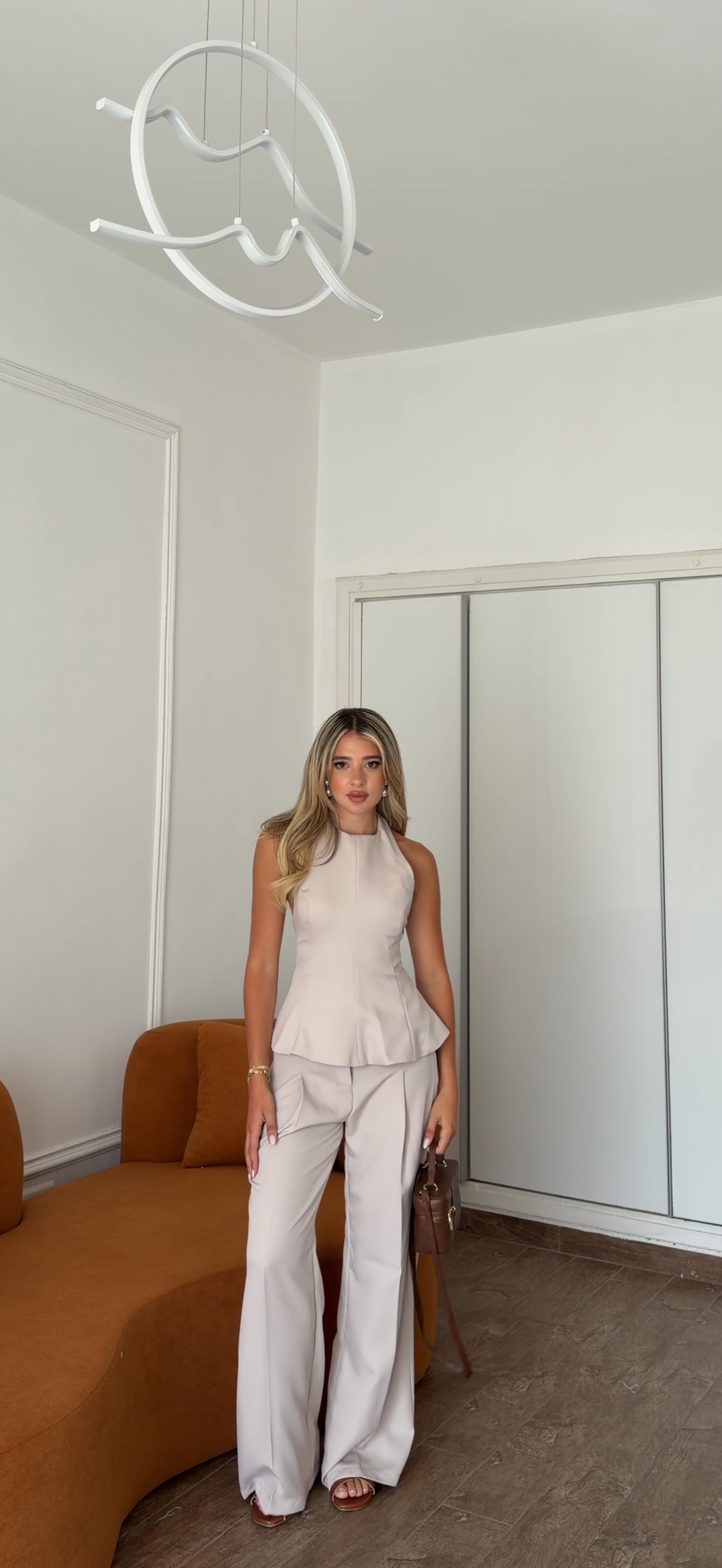 Ruffle hem halter set