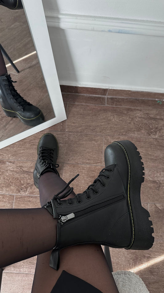 Dr. Martins Short Boots