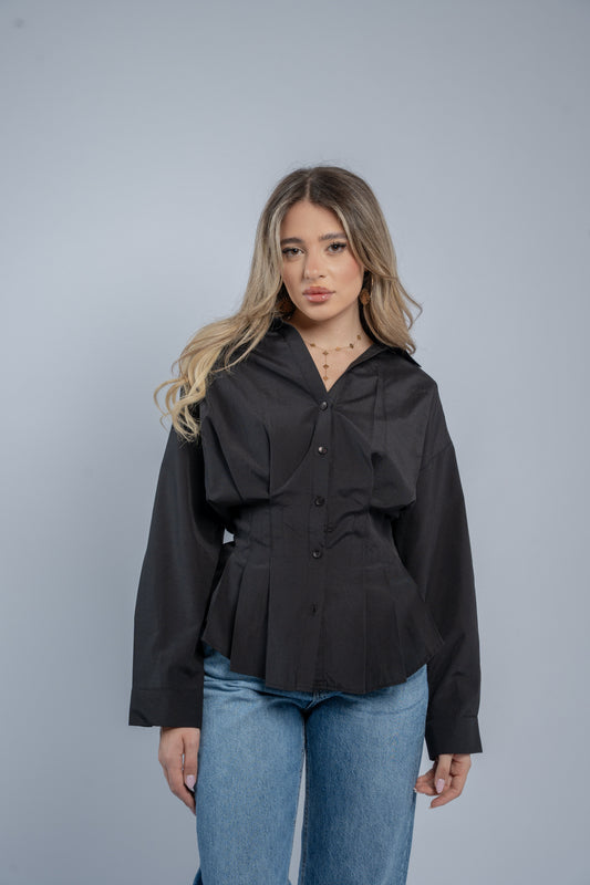Waist- fitted shirt