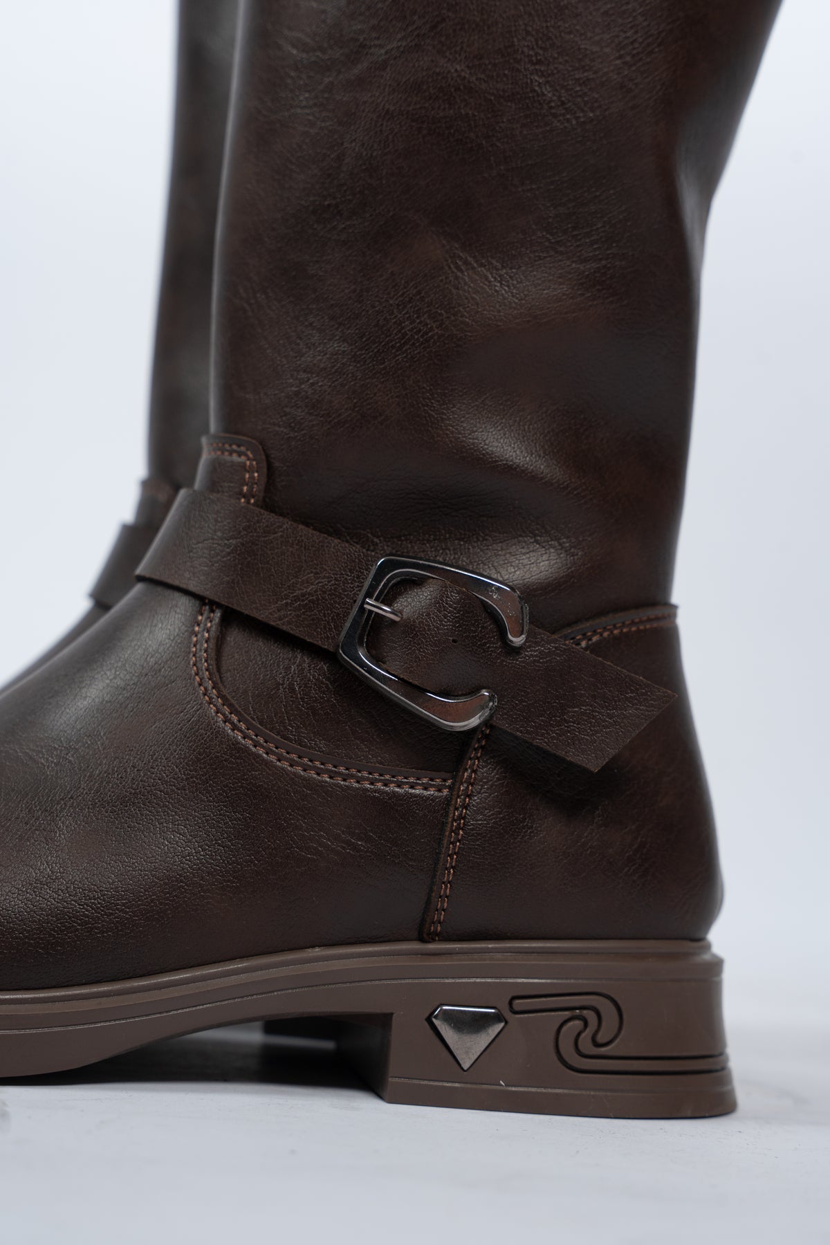Belted boots