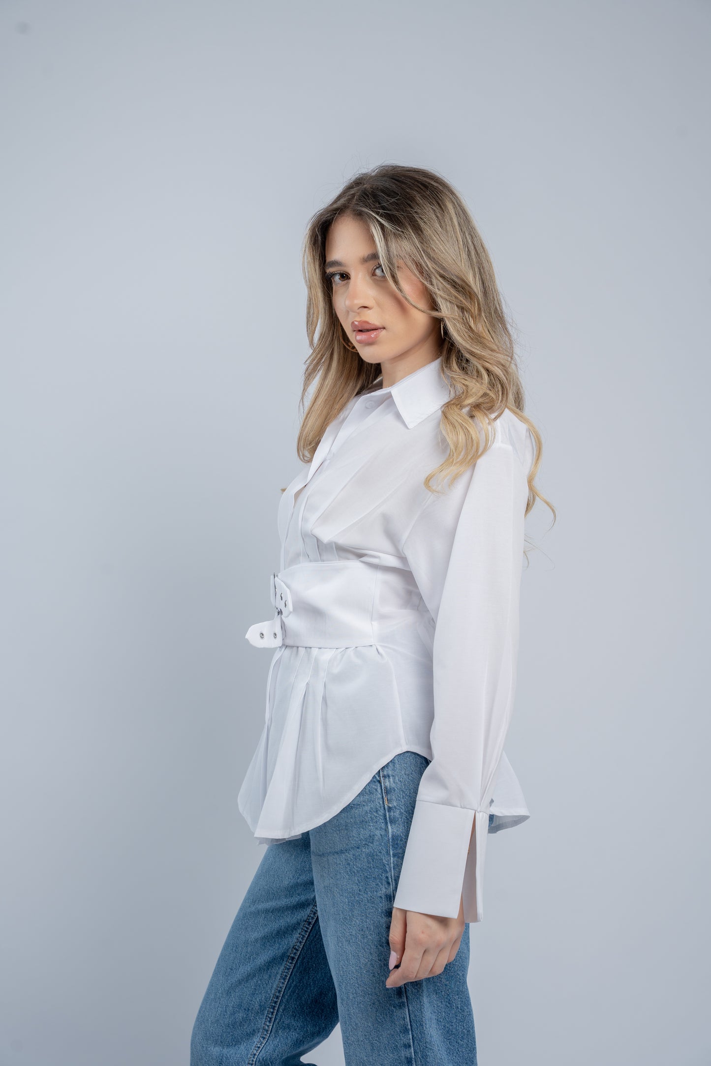 Buckle shirt