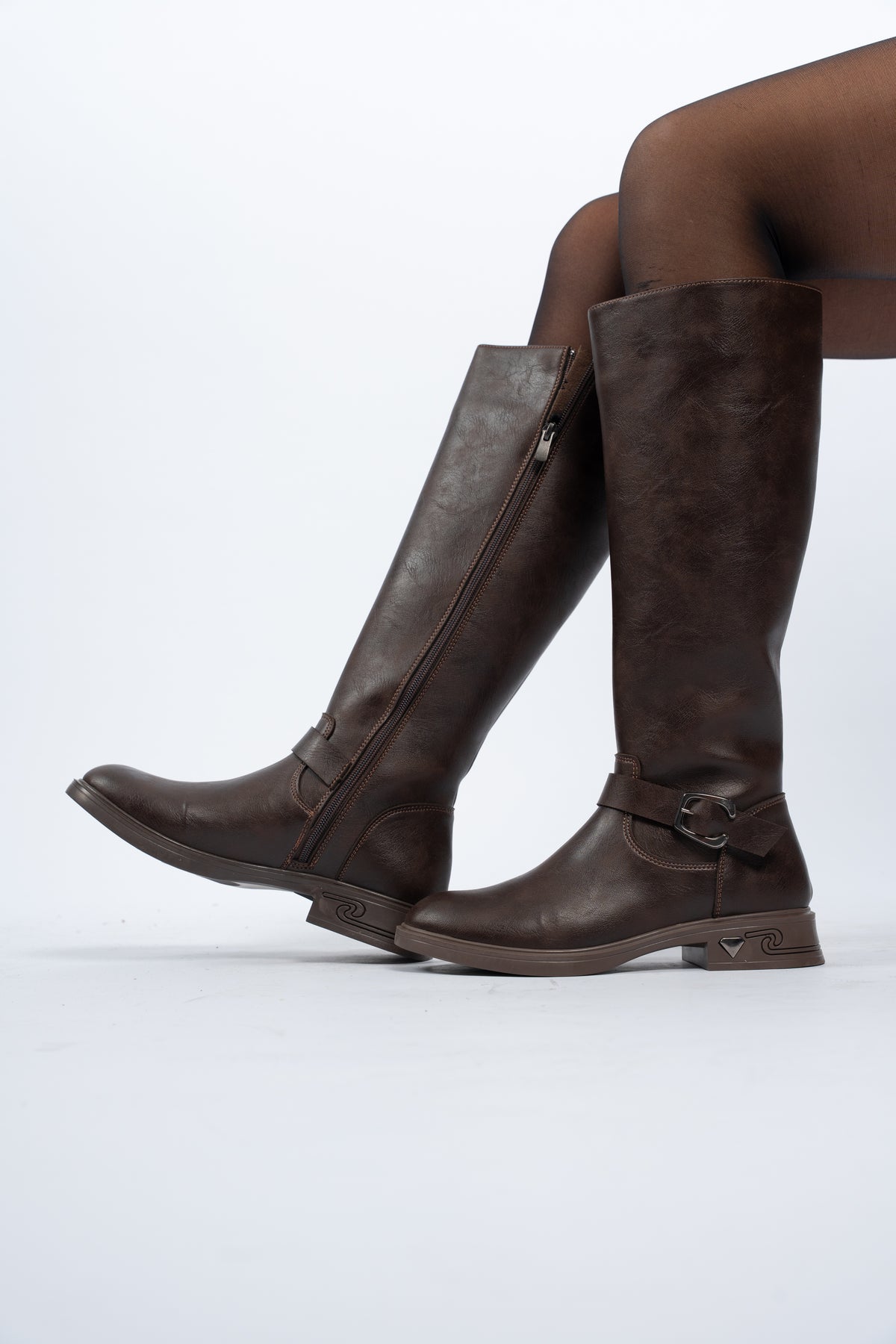 Belted boots