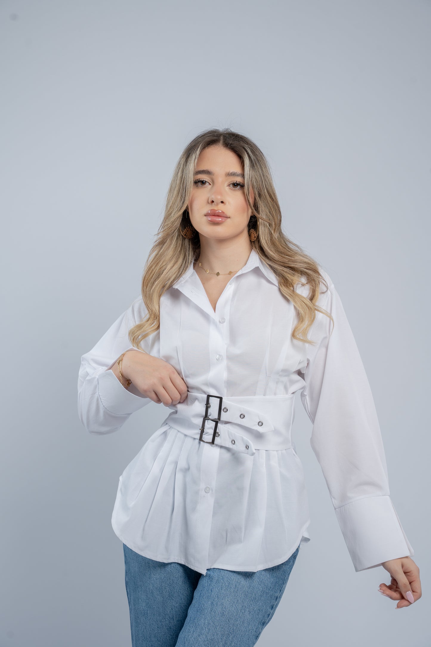 Buckle shirt