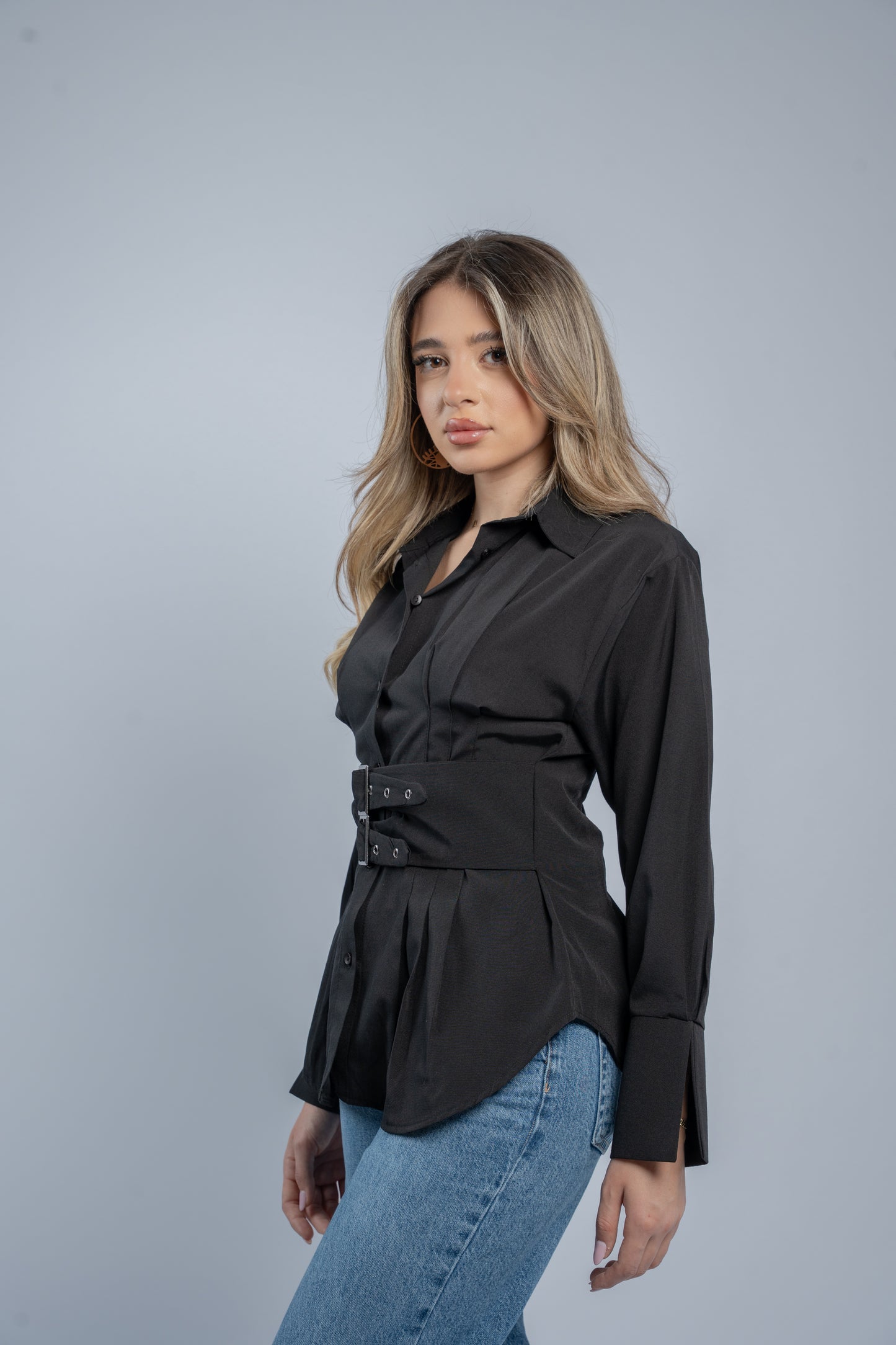 Buckle shirt