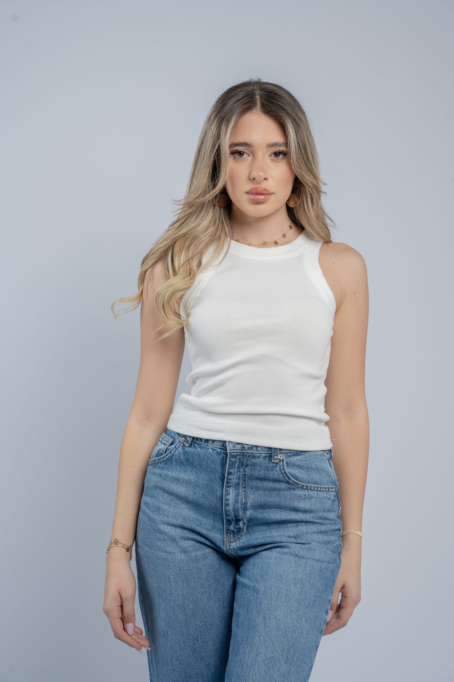 Contour halter top