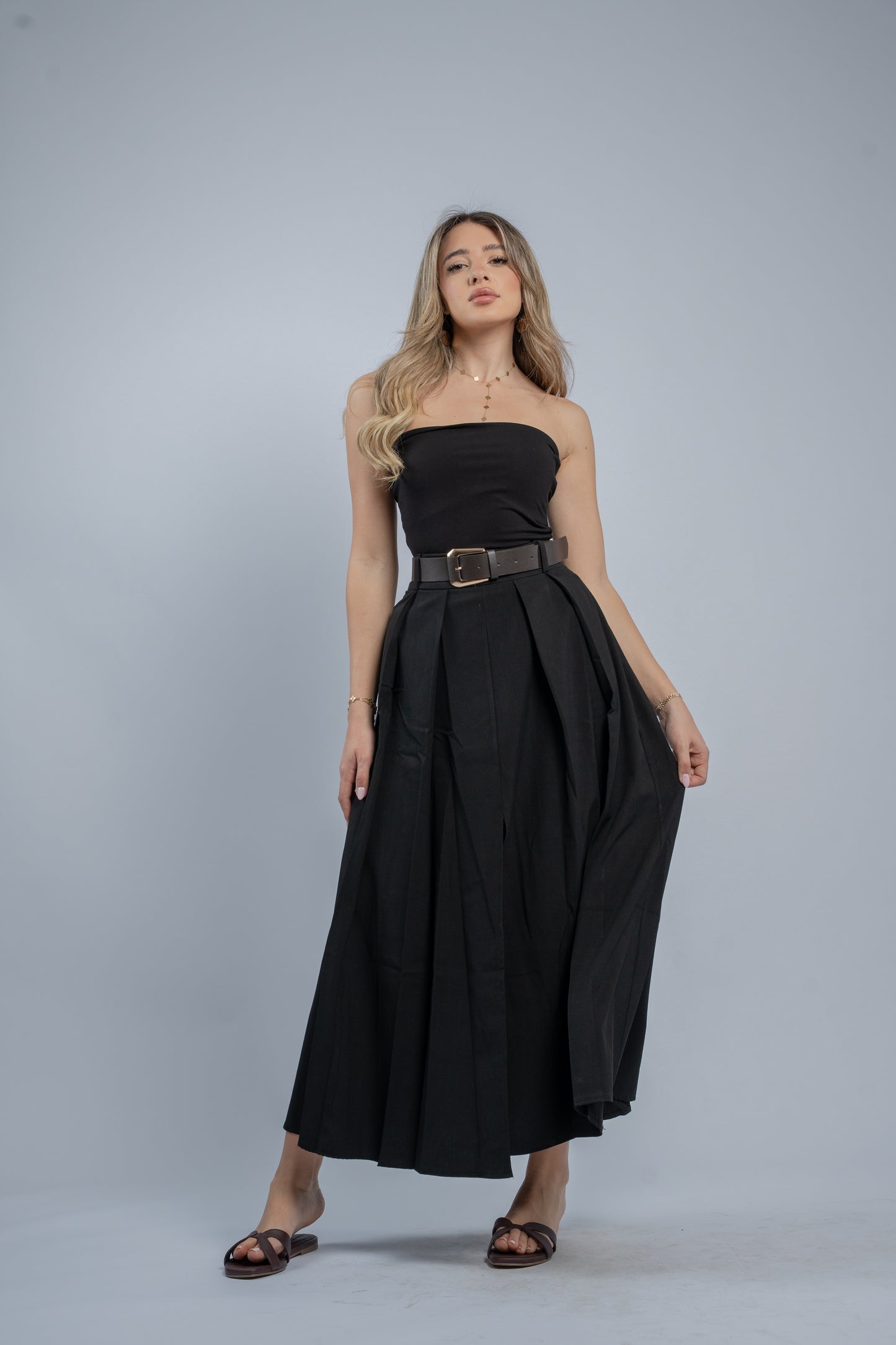 Structured pleat skirt
