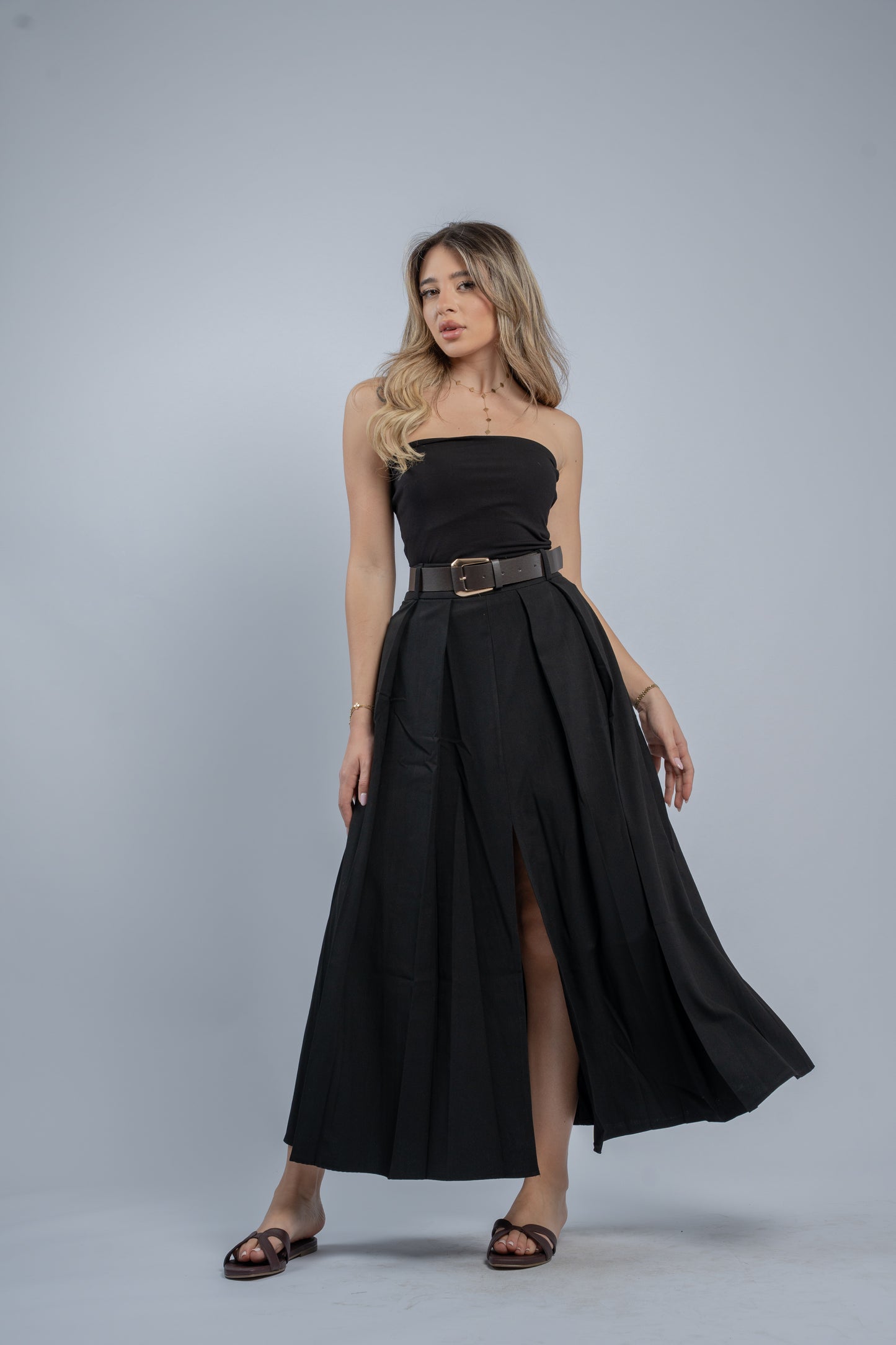 Structured pleat skirt
