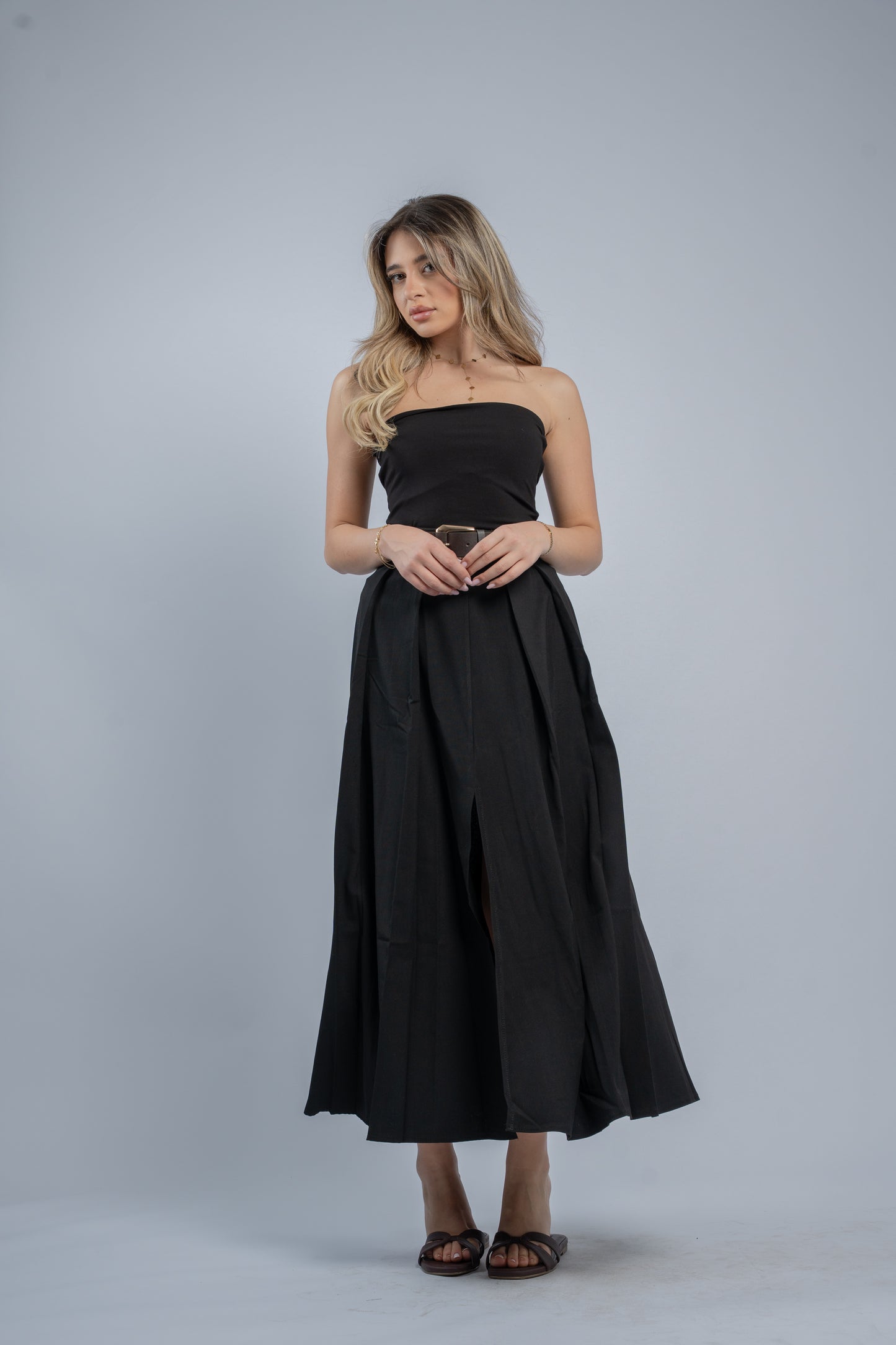 Structured pleat skirt