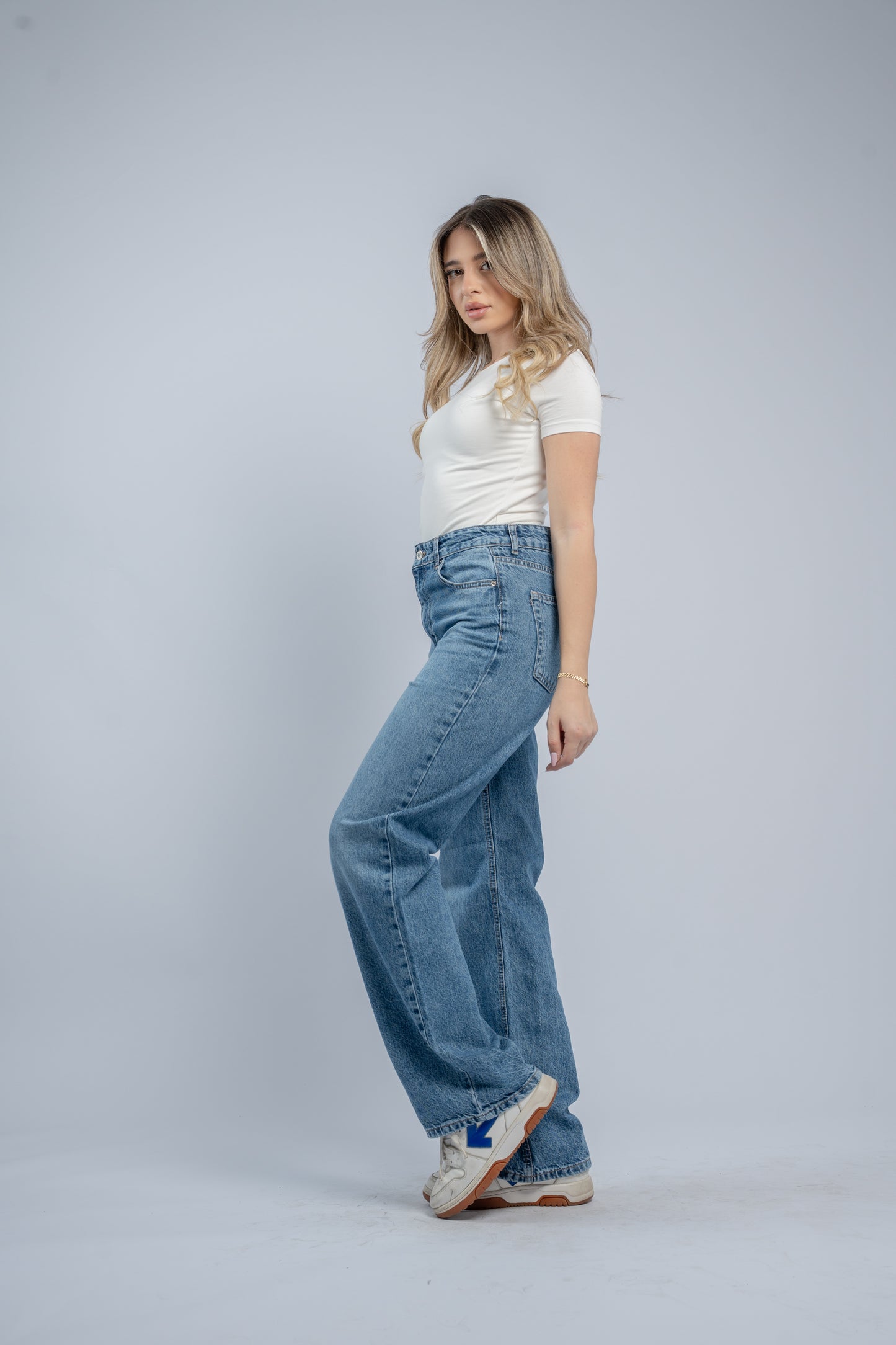 High waist straight fit jeans