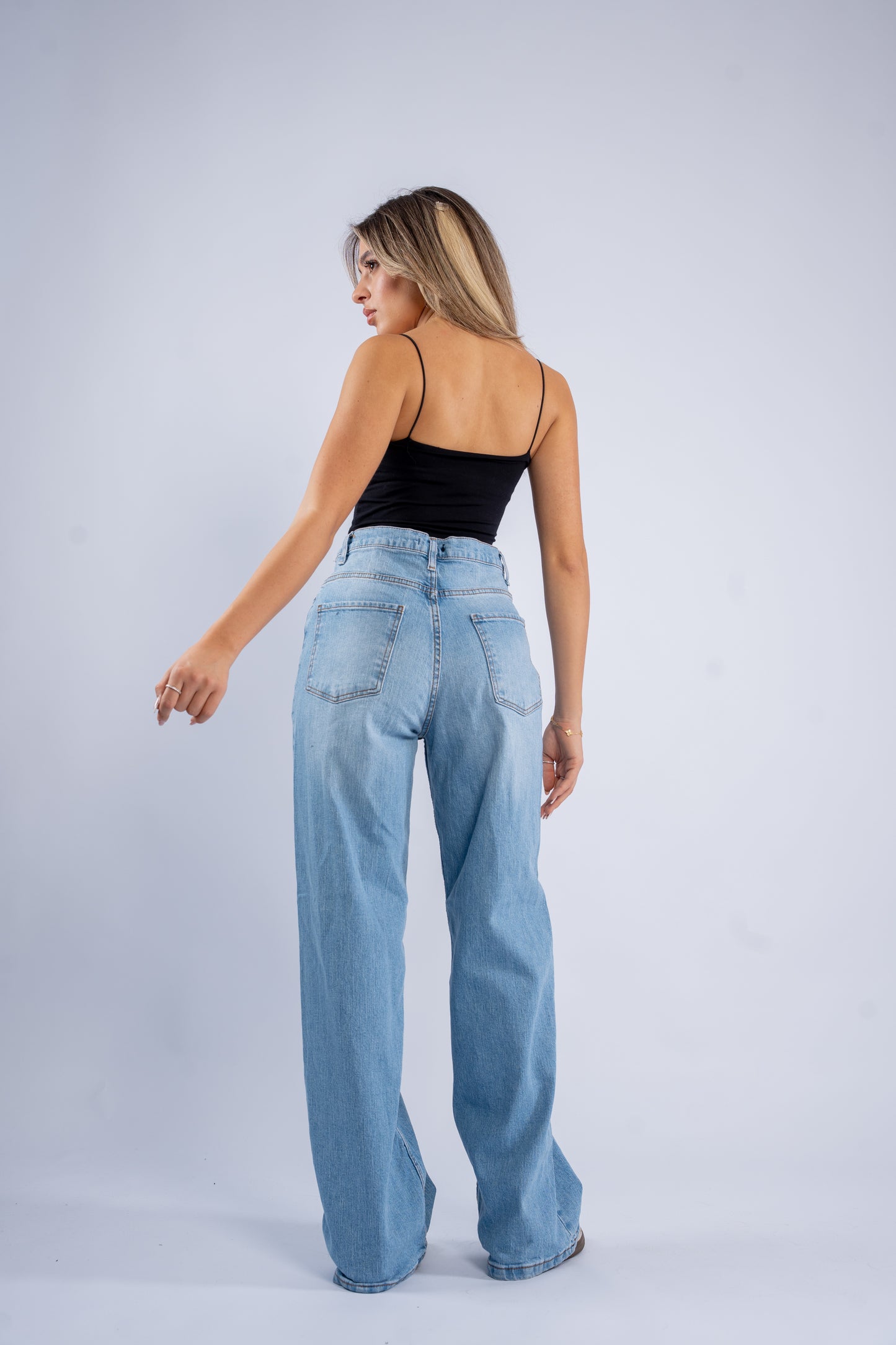 Crossover wide leg jeans