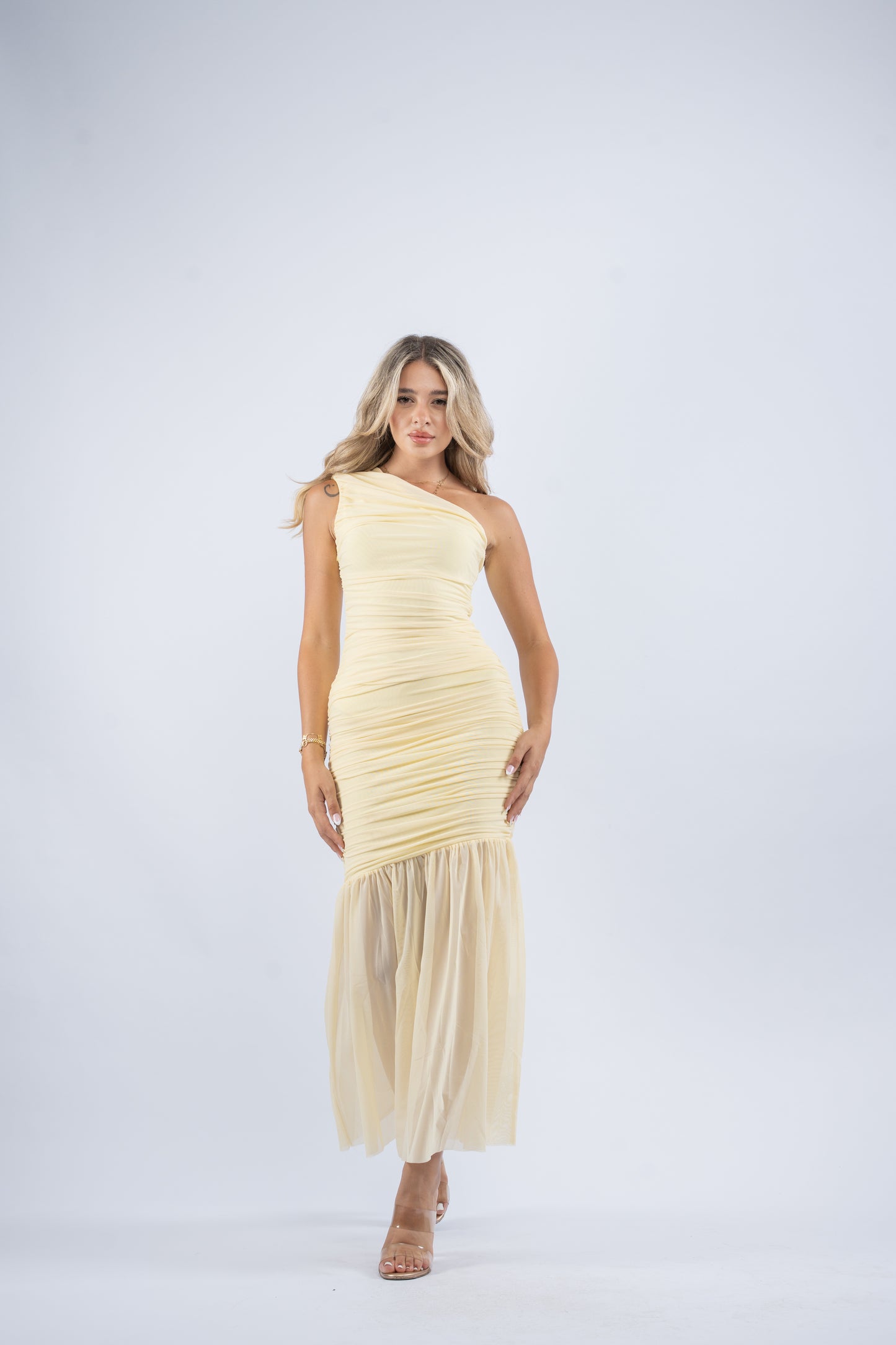 One- shoulder ruched dress