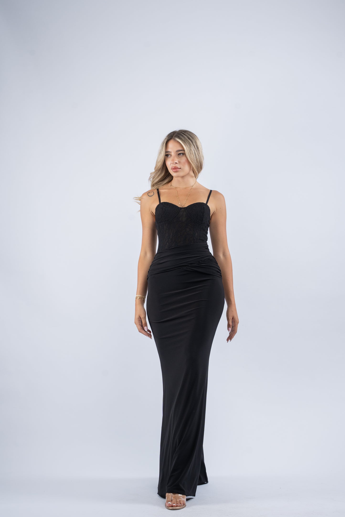 Noir lace dress