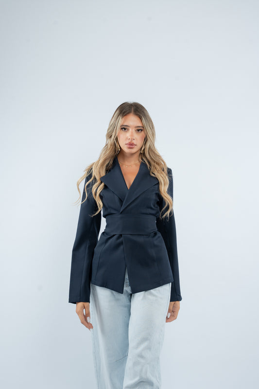 Fitted structured blazer