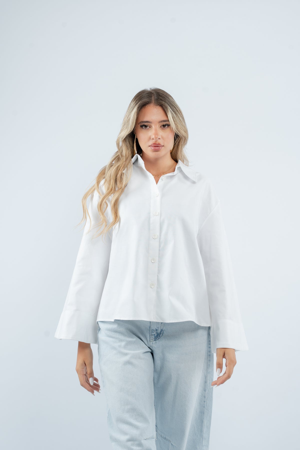 Relaxed oversized shirt