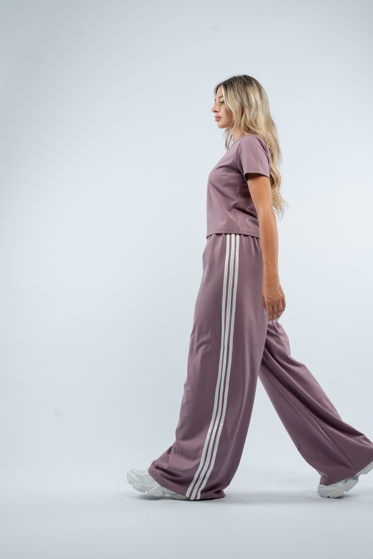 Side stripe set