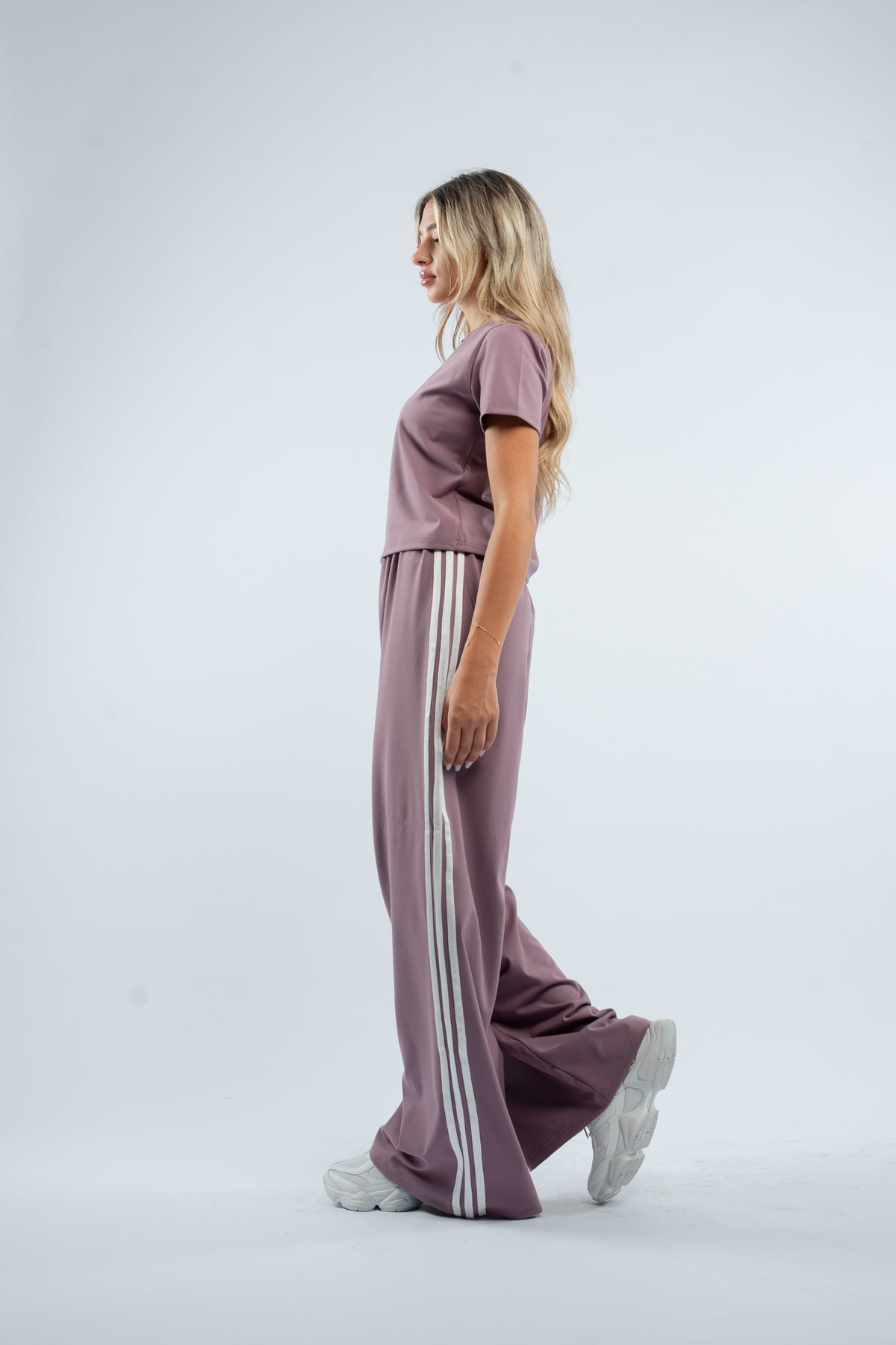 Side stripe set