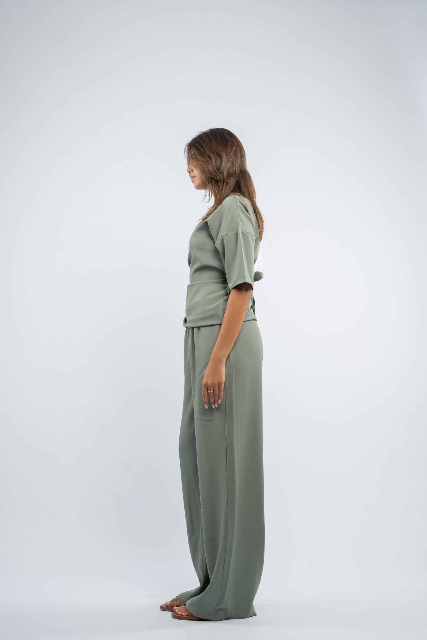 Asymmetric tie set