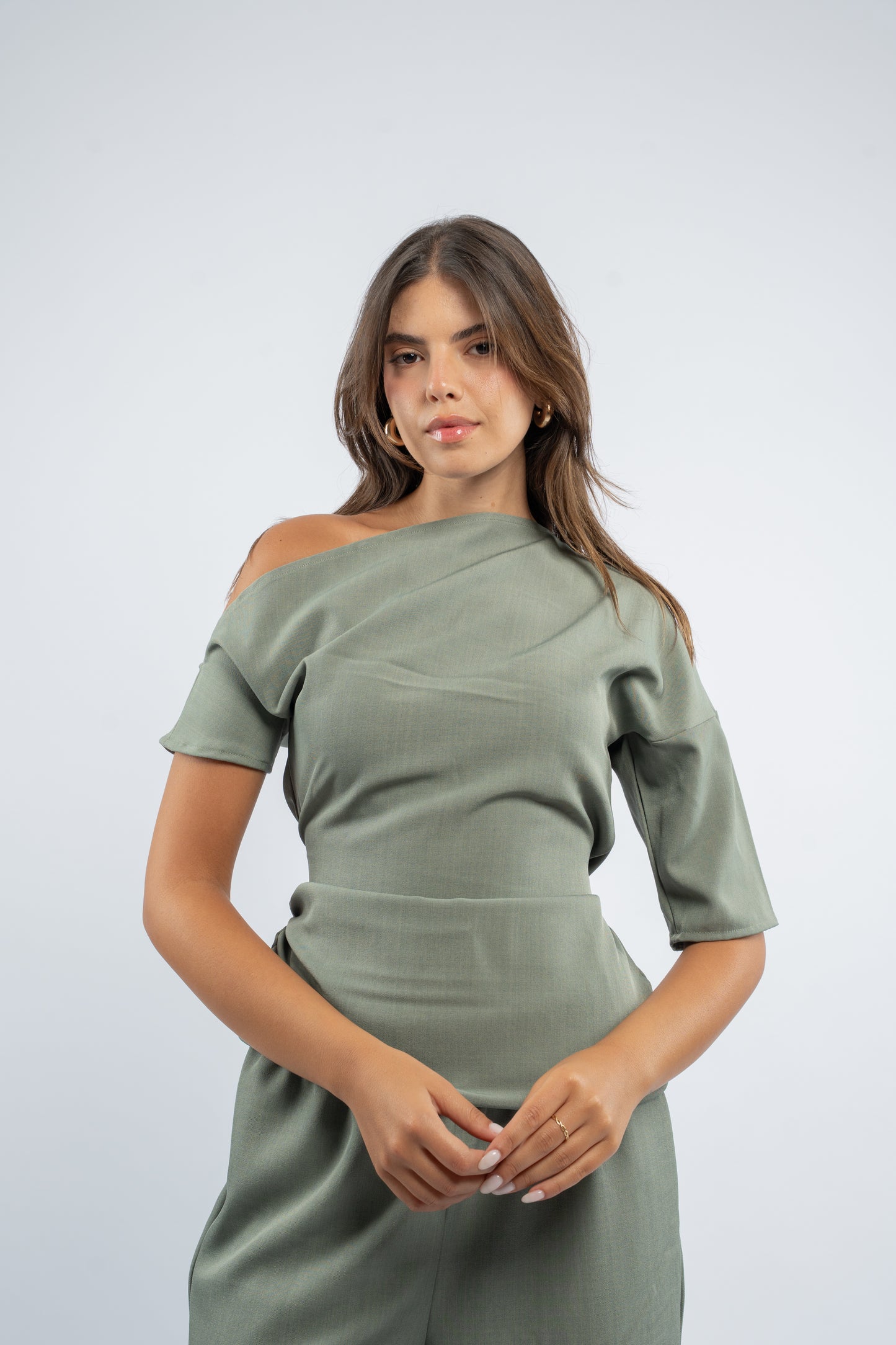 Asymmetric tie set