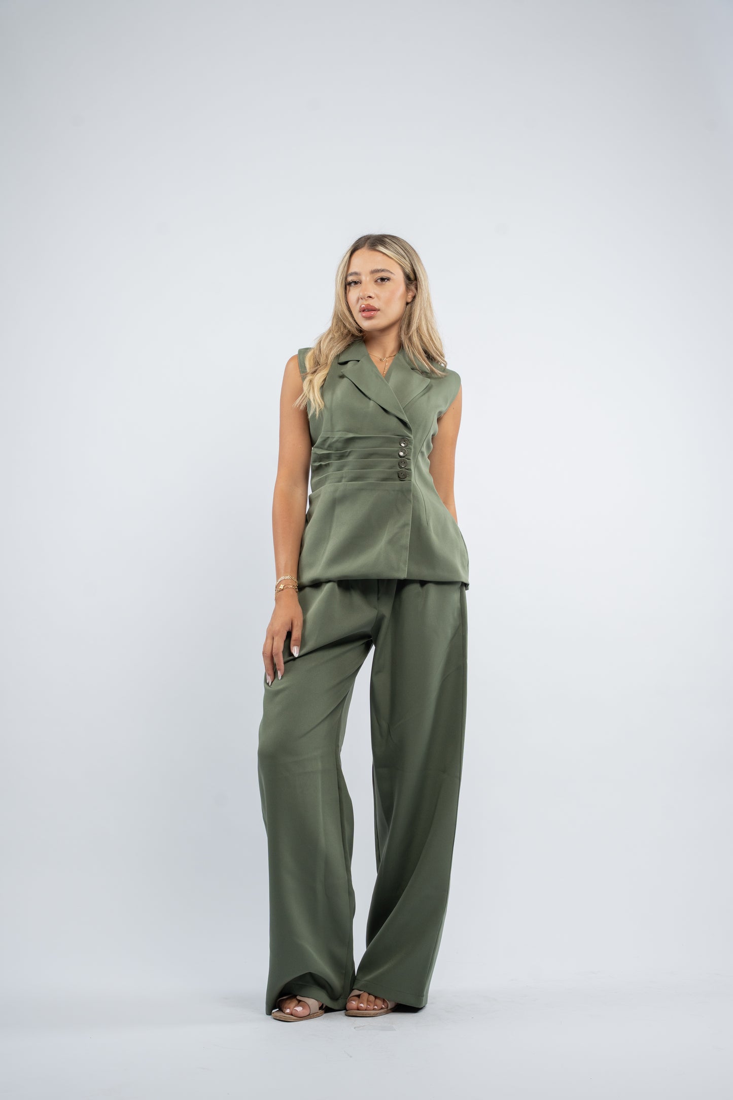 Tailored vest set