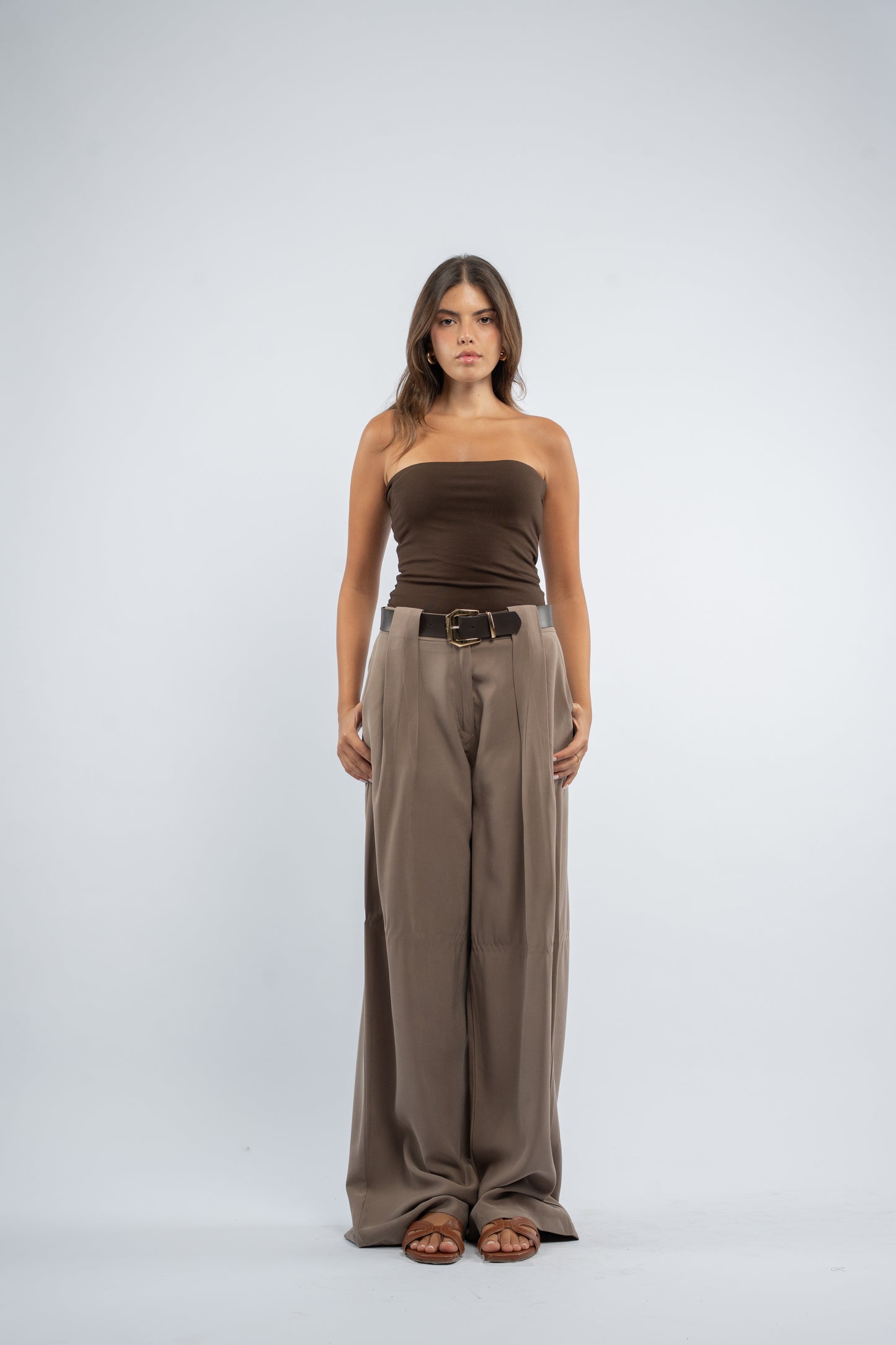 Belted wide- leg pants