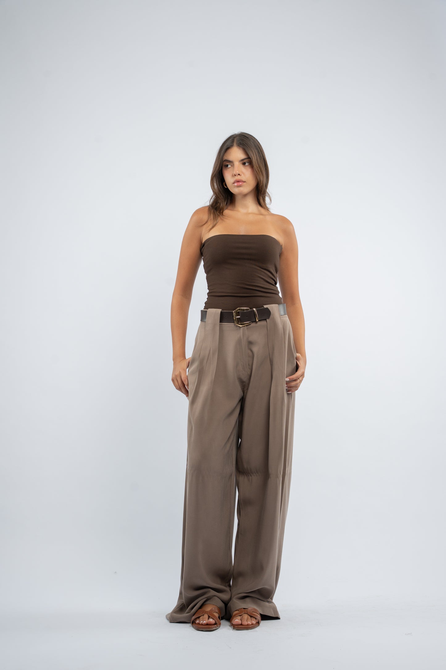 Belted wide- leg pants