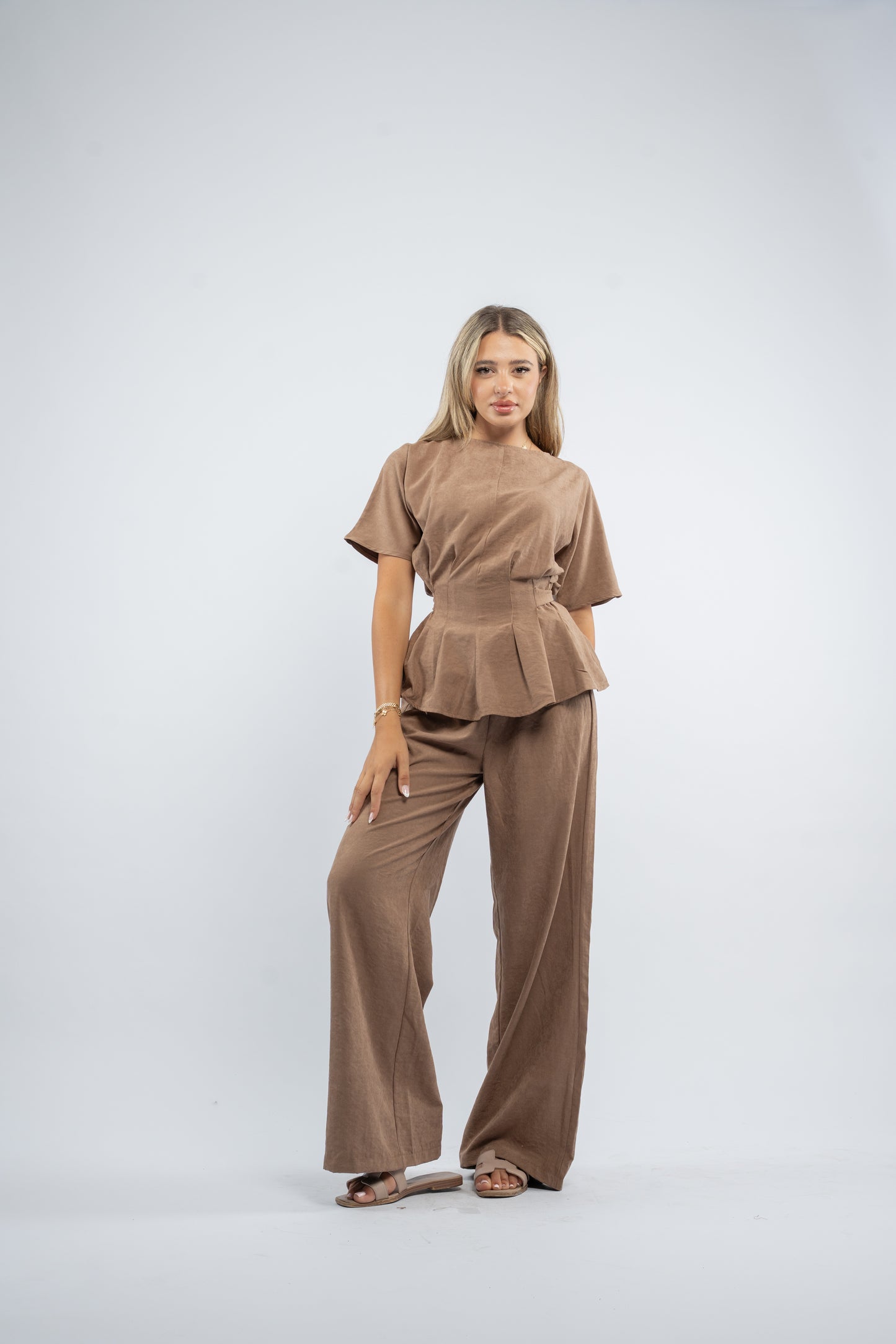 Butterfly tie- back set