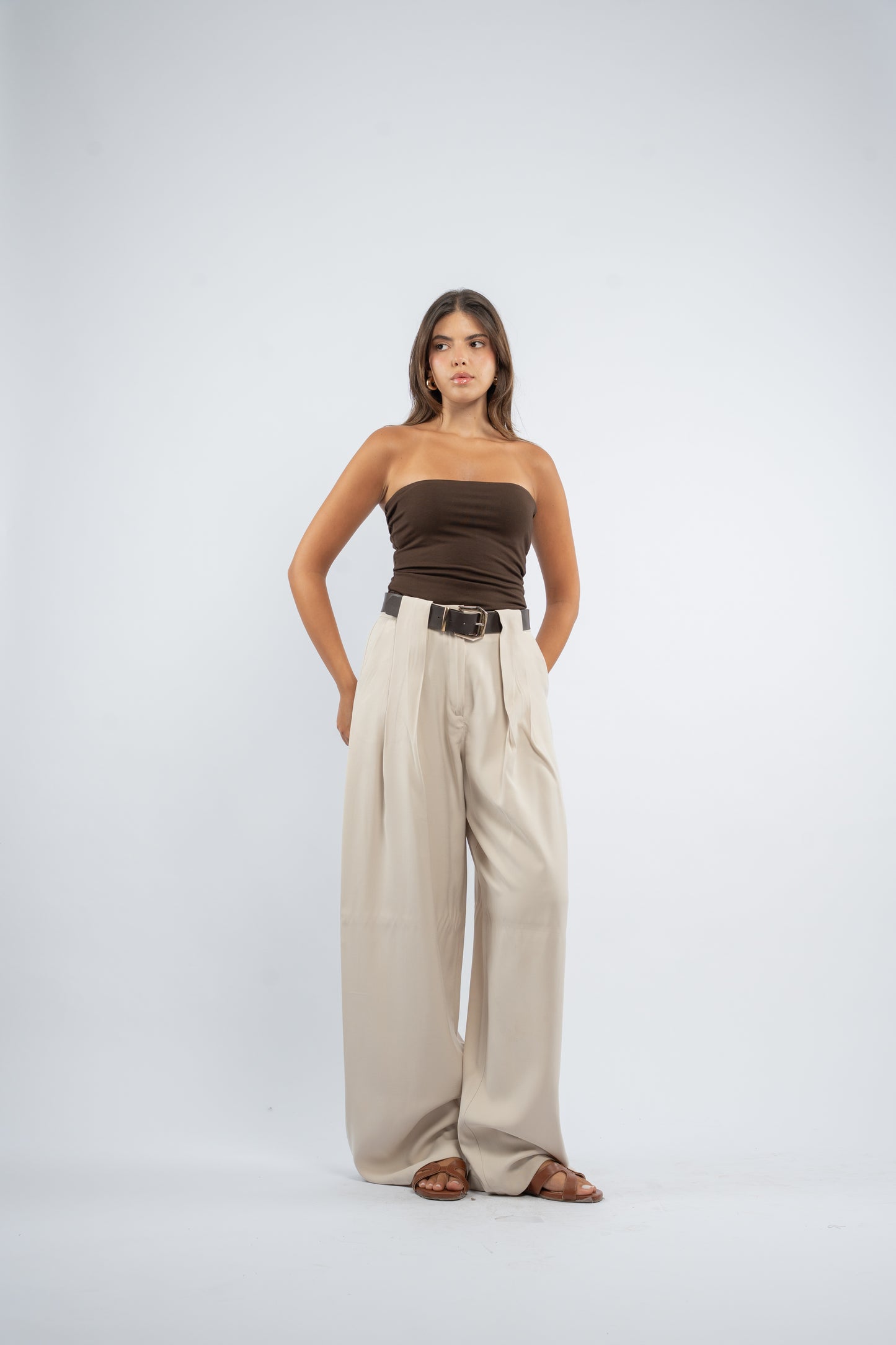Belted wide- leg pants
