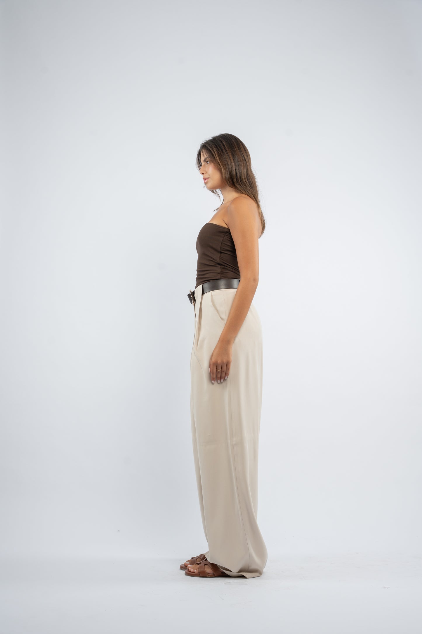 Belted wide- leg pants