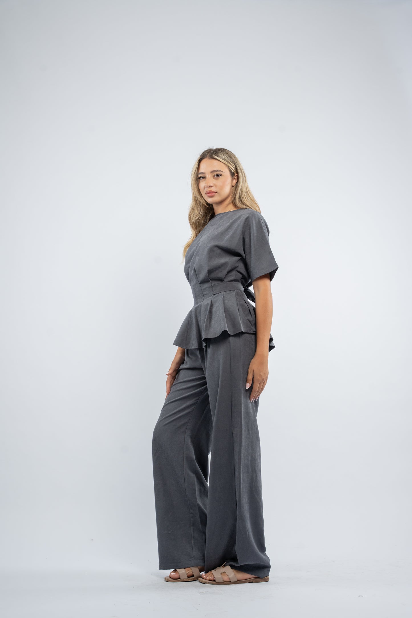 Butterfly tie- back set