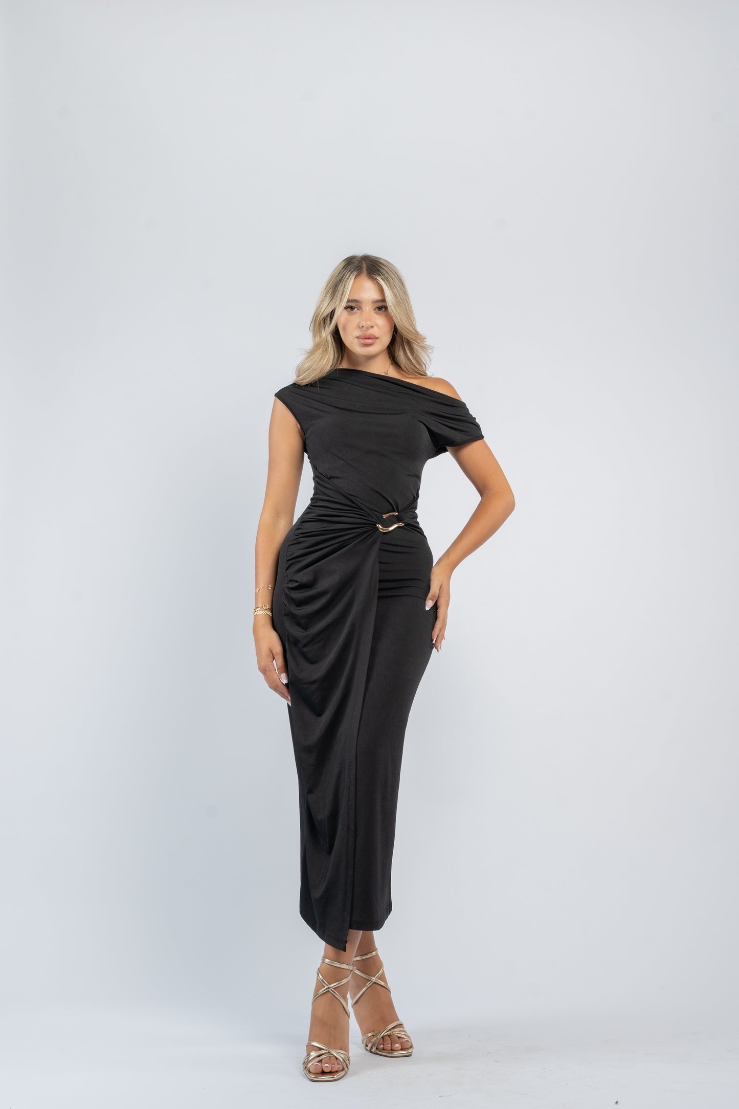 Buckle detail midi dress