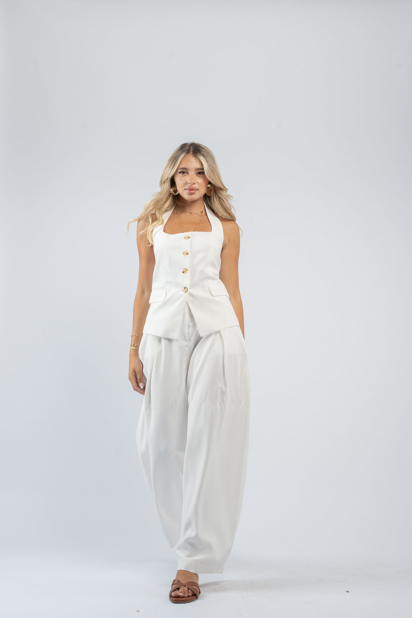 Buttoned linen set