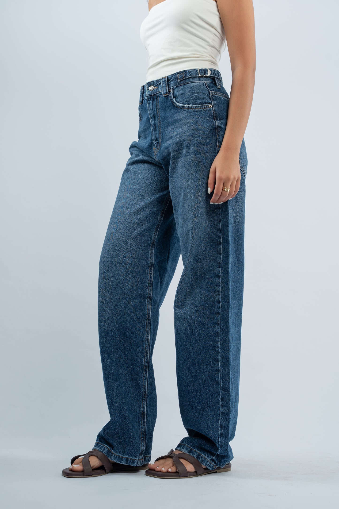 Side buckle jeans