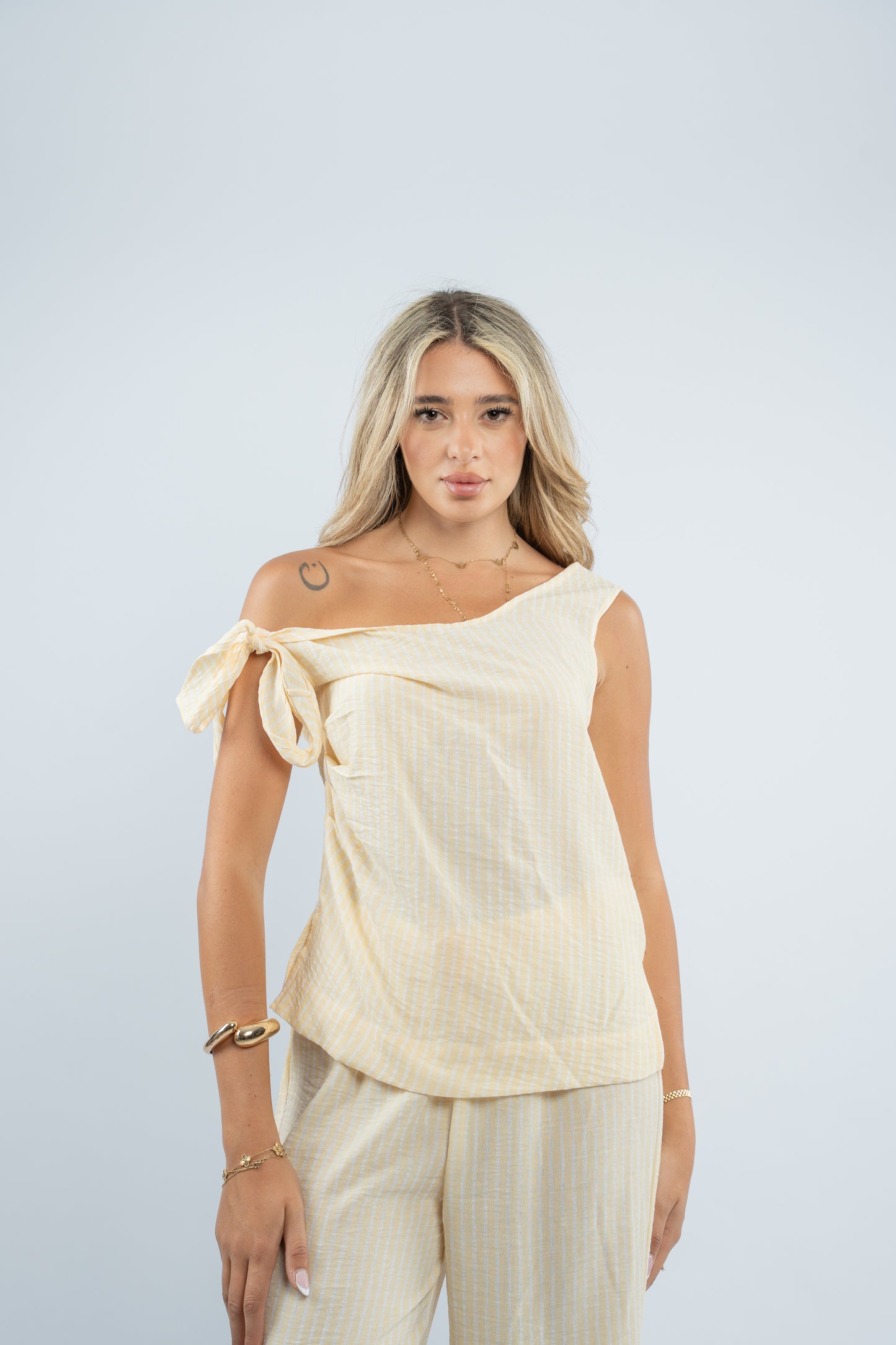Side- tie linen set