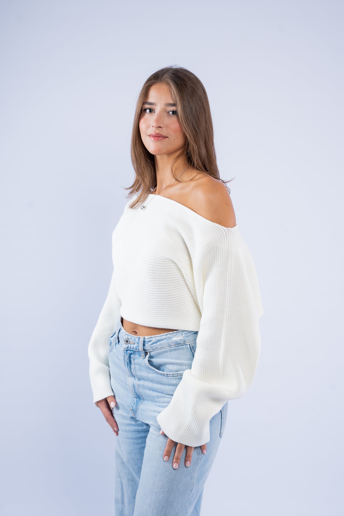 Asymmetric wool top