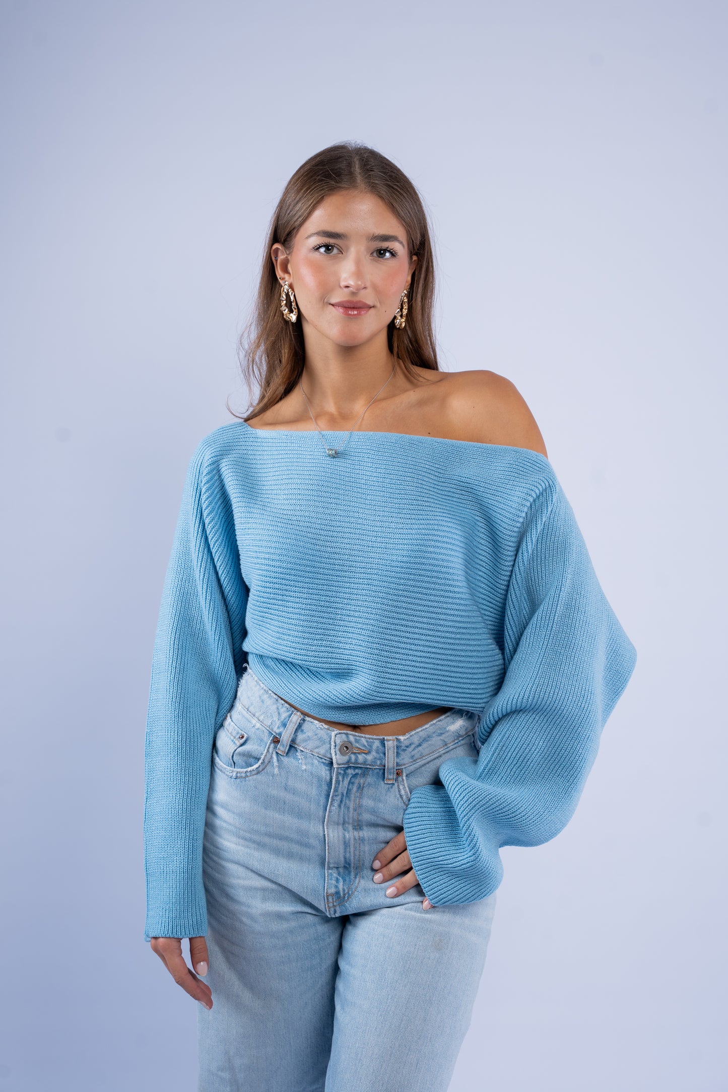 Asymmetric wool top