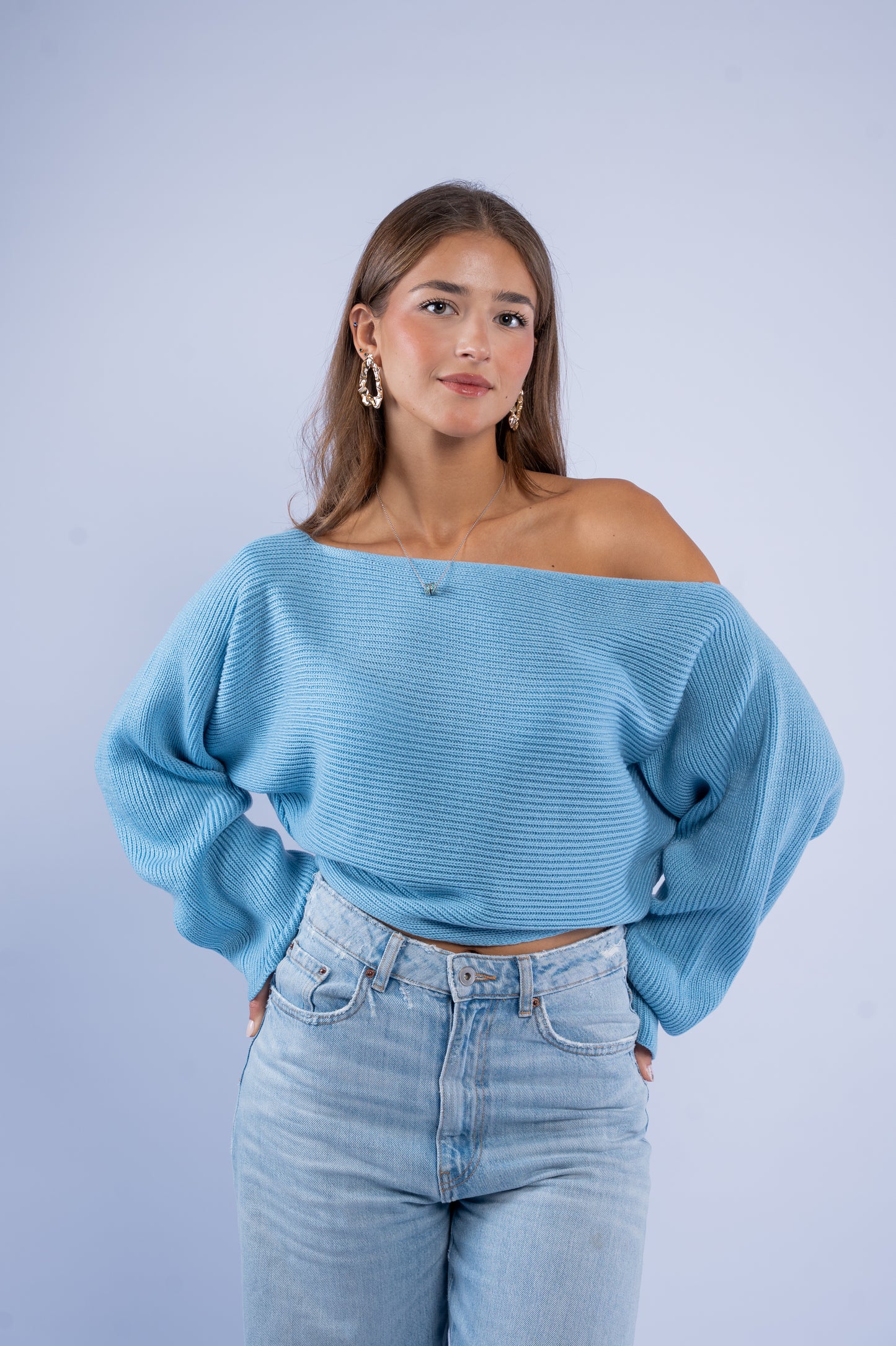 Asymmetric wool top